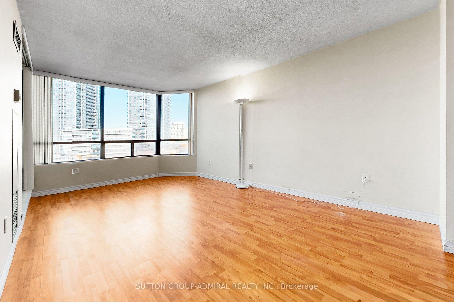Photo 22 of Unit 711, 7460 Bathurst Street, Vaughan, Brownridge — HOMEH