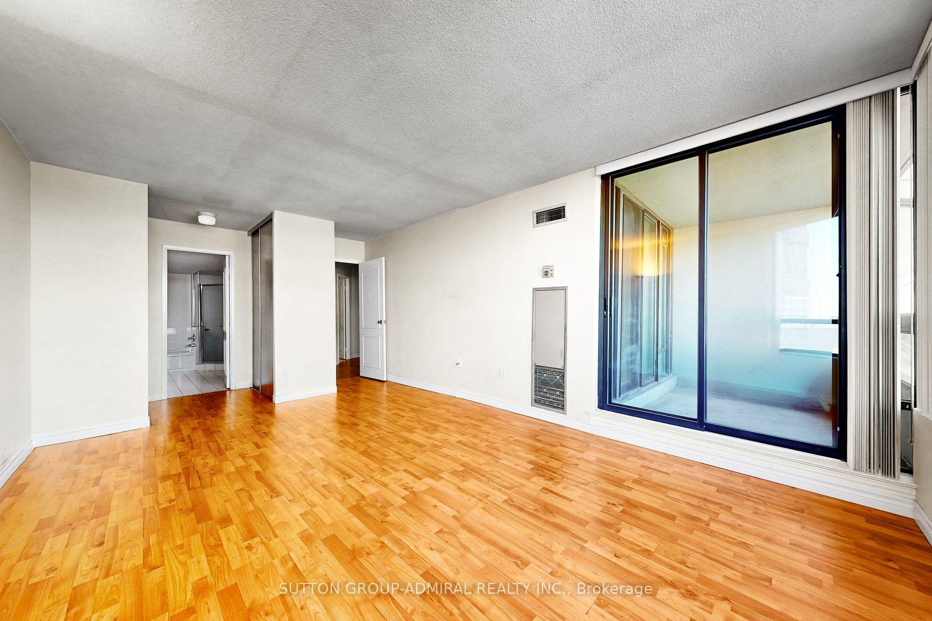 Photo 24 of Unit 711, 7460 Bathurst Street, Vaughan, Brownridge — HOMEH