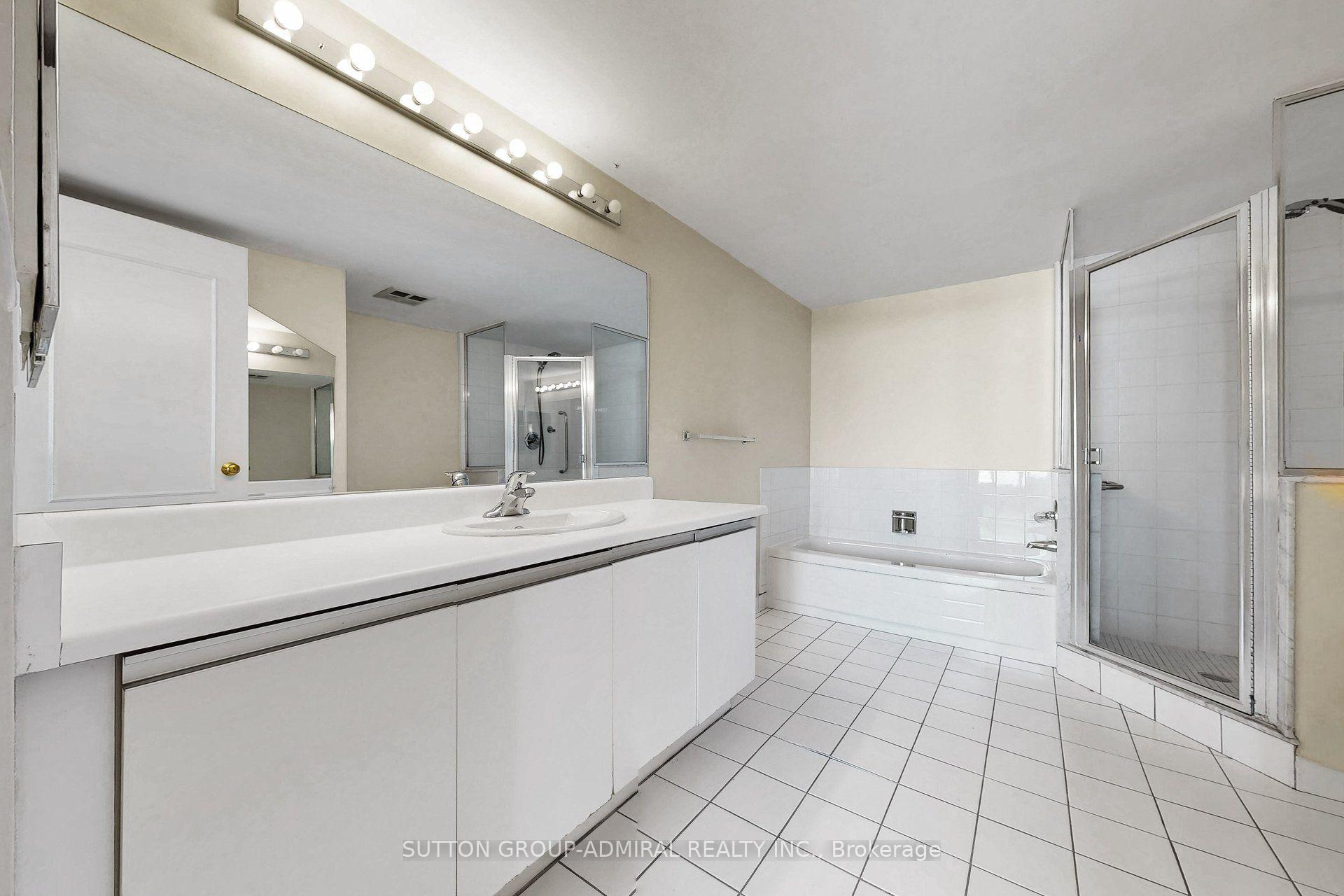 Photo 25 of Unit 711, 7460 Bathurst Street, Vaughan, Brownridge — HOMEH