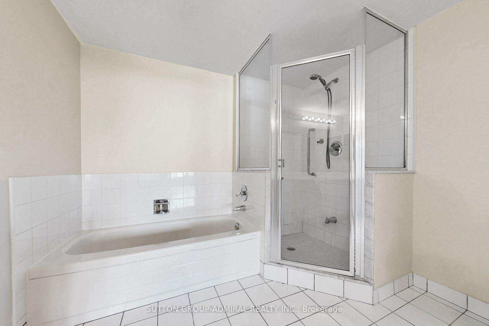 Photo 26 of Unit 711, 7460 Bathurst Street, Vaughan, Brownridge — HOMEH