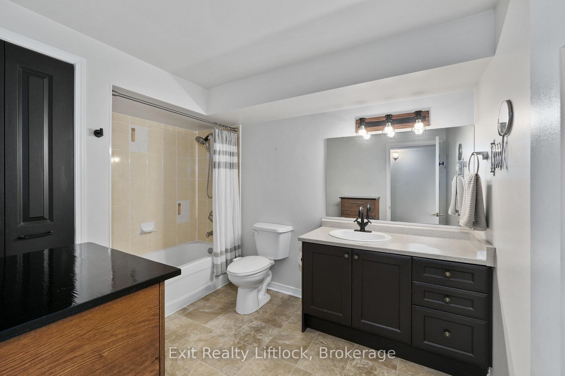 Photo 32 of 629 Tully Crescent, Peterborough, Monaghan Ward 2 — HOMEH