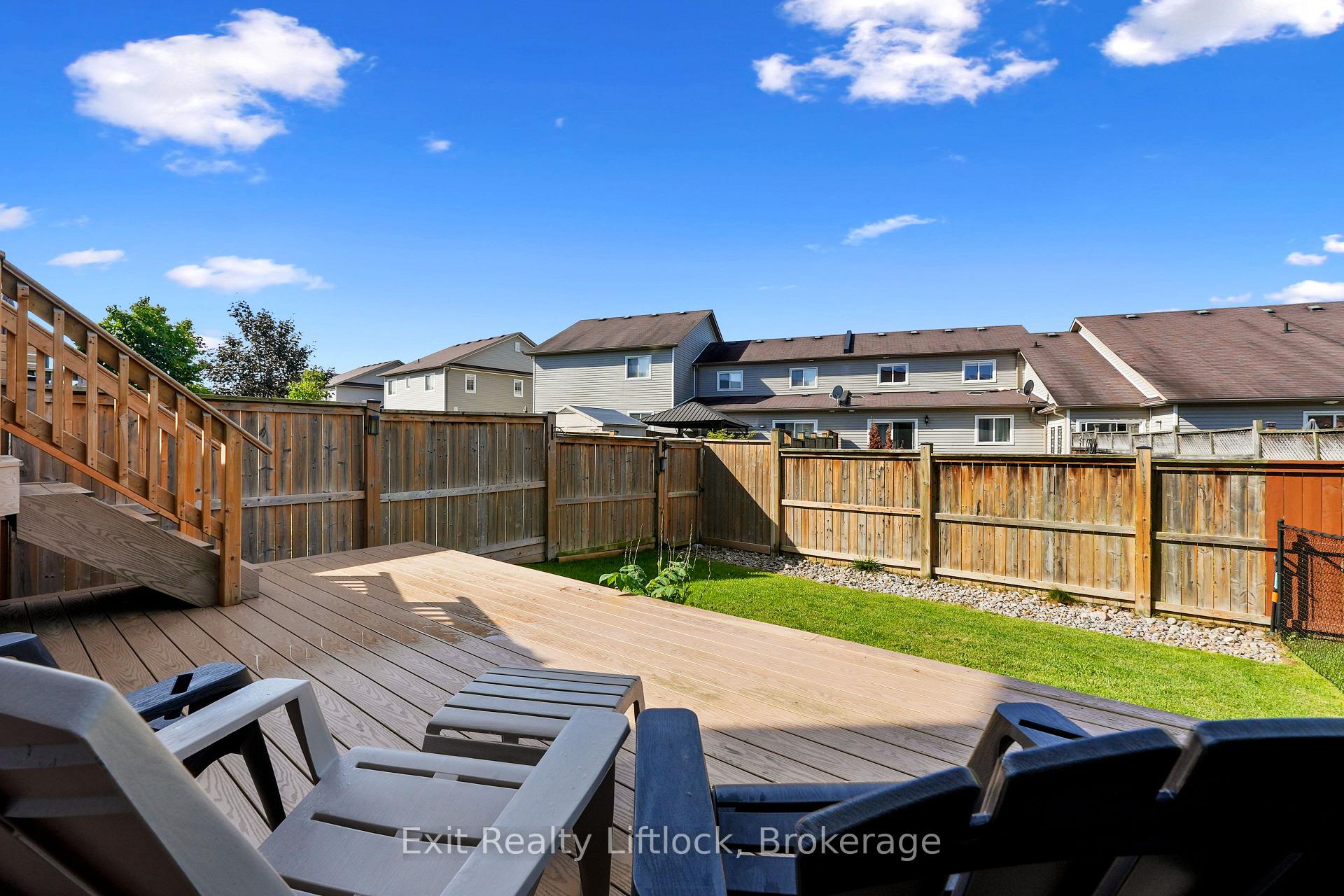 Photo 41 of 629 Tully Crescent, Peterborough, Monaghan Ward 2 — HOMEH