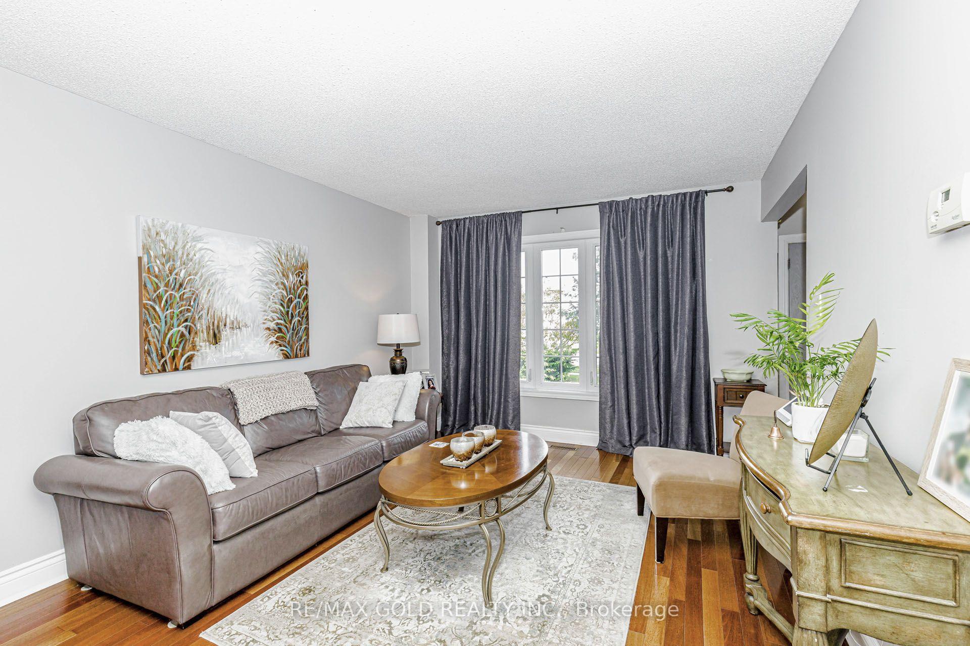 Photo 12 of 51 Havelock Drive E, Brampton, Fletcher's Creek South — HOMEH