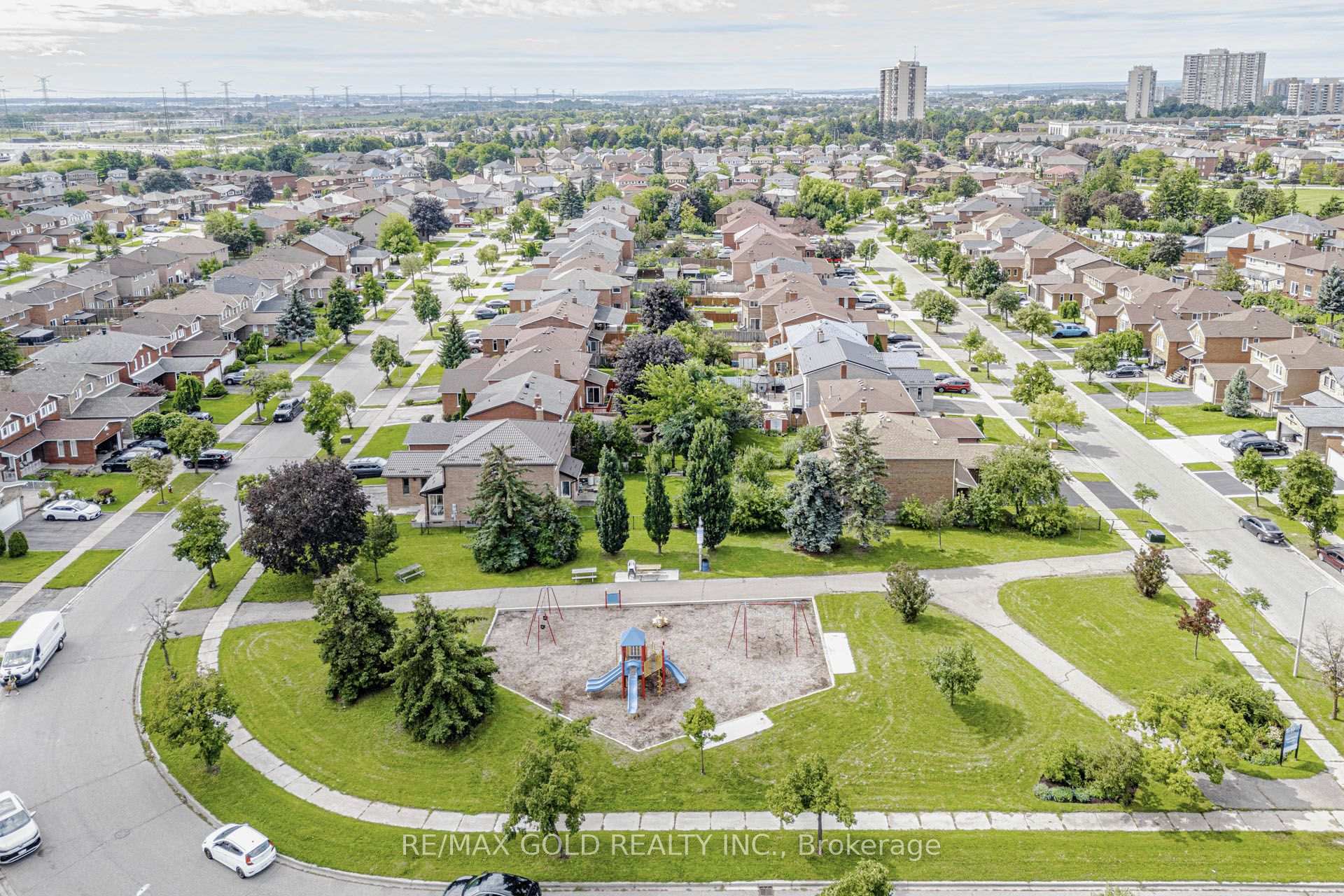 Photo 31 of 51 Havelock Drive E, Brampton, Fletcher's Creek South — HOMEH