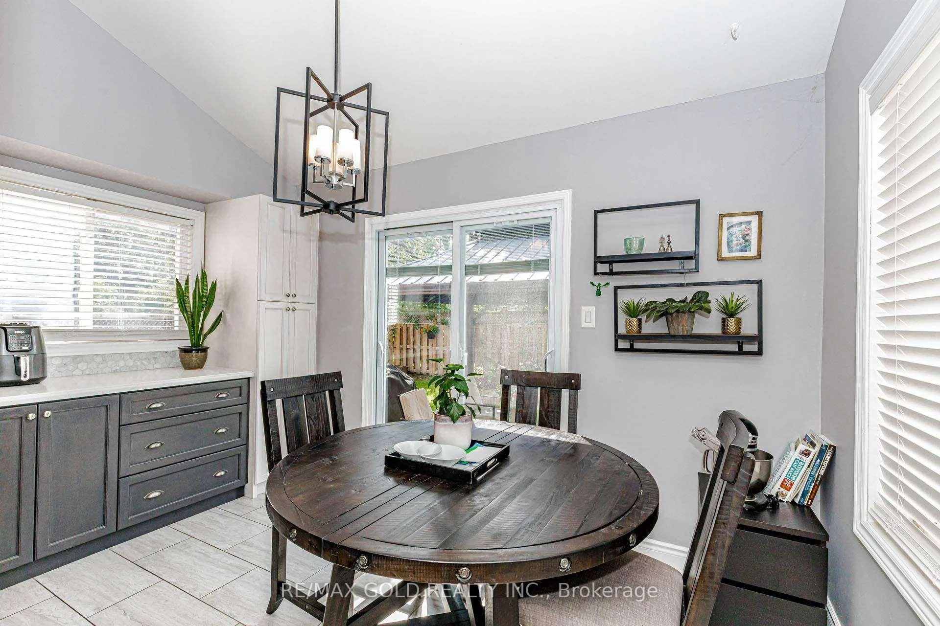 Photo 24 of 51 Havelock Drive E, Brampton, Fletcher's Creek South — HOMEH