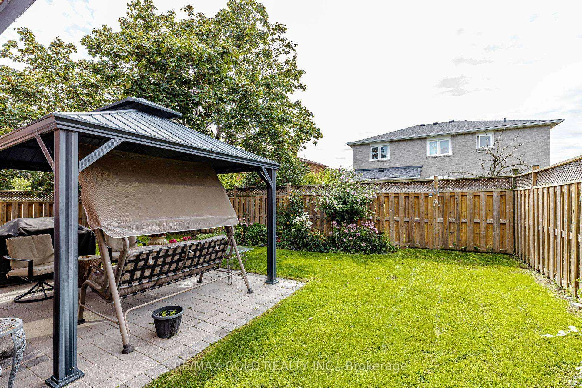Photo 40 of 51 Havelock Drive E, Brampton, Fletcher's Creek South — HOMEH
