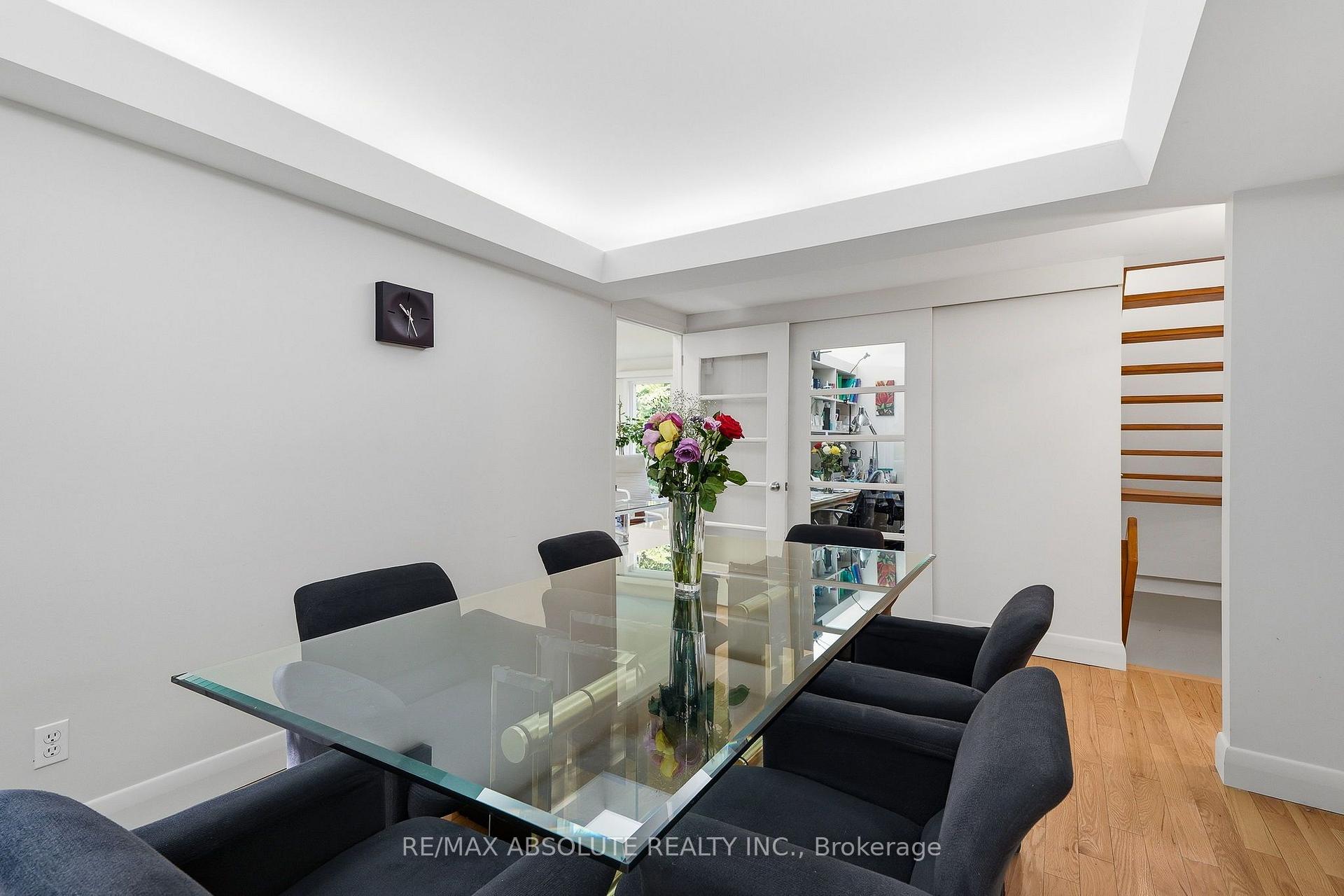 Photo 11 of 1645 Royal Orchard Drive, Ottawa, Cumberland Estates — HOMEH