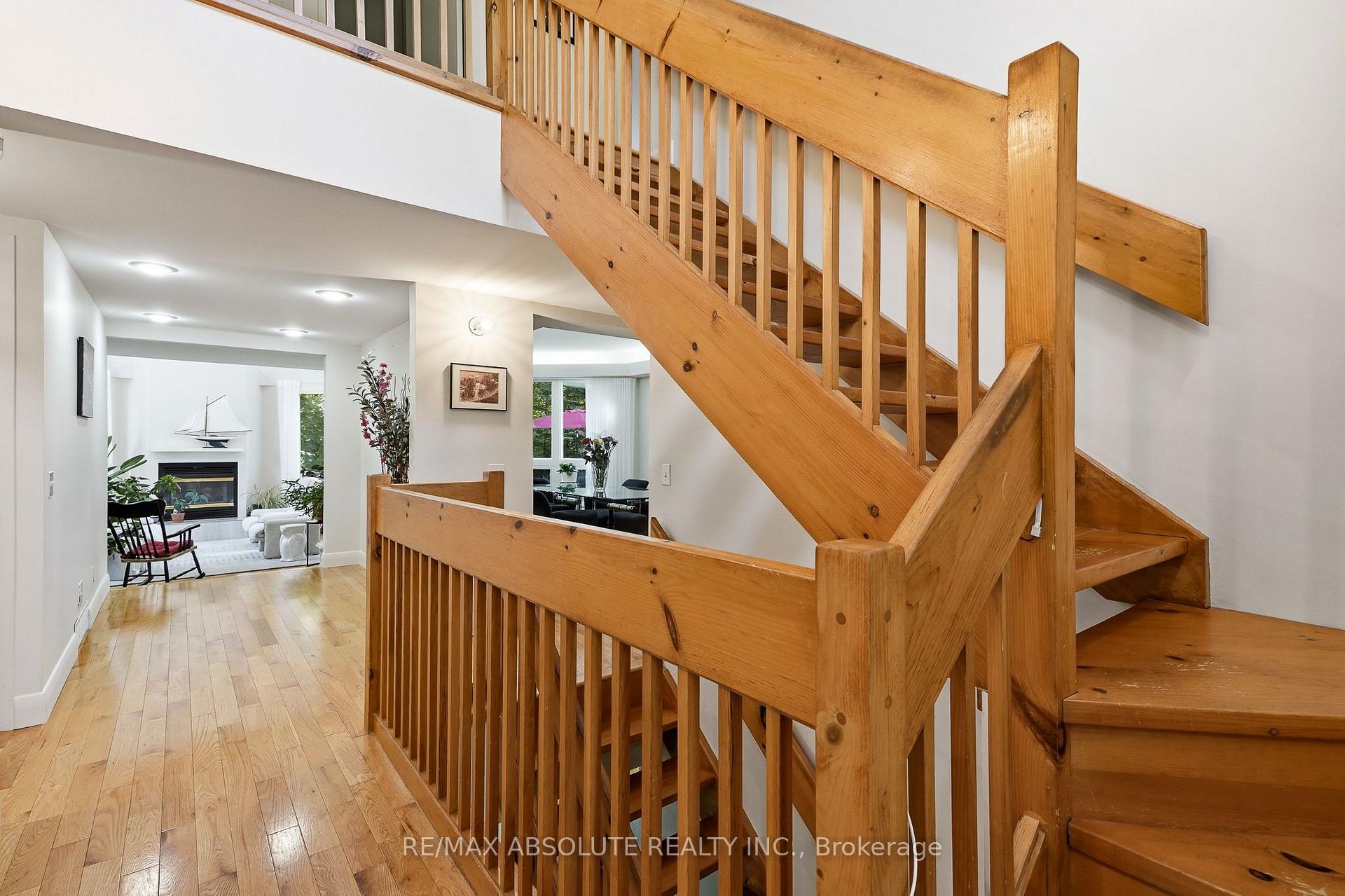 Photo 24 of 1645 Royal Orchard Drive, Ottawa, Cumberland Estates — HOMEH