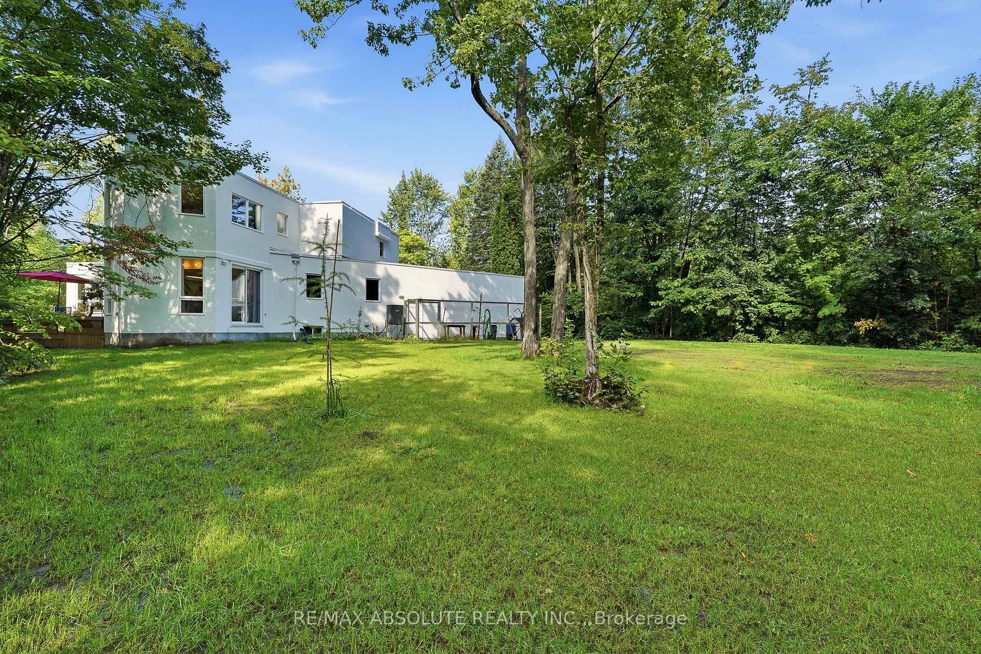 Photo 40 of 1645 Royal Orchard Drive, Ottawa, Cumberland Estates — HOMEH