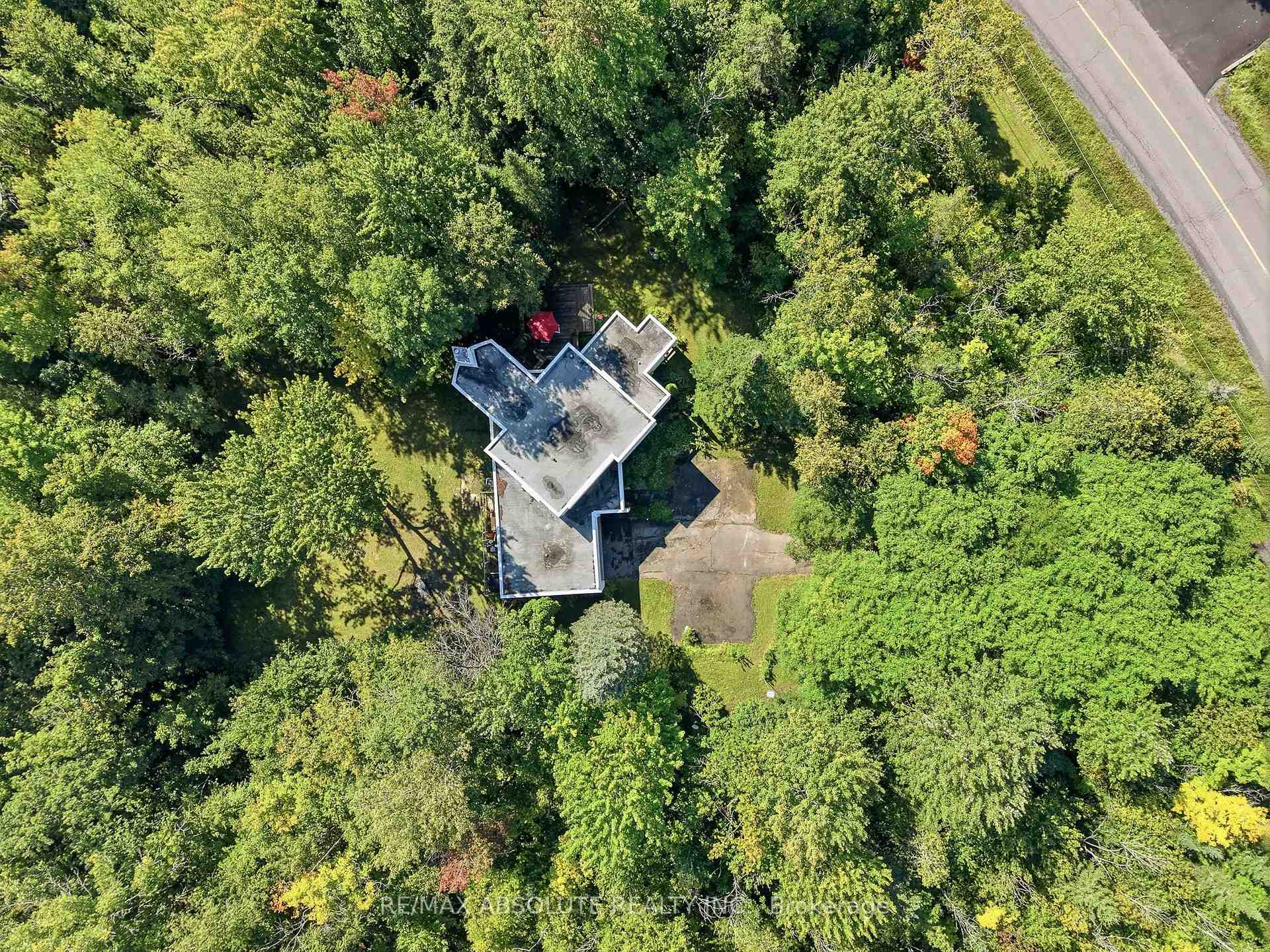 Photo 45 of 1645 Royal Orchard Drive, Ottawa, Cumberland Estates — HOMEH