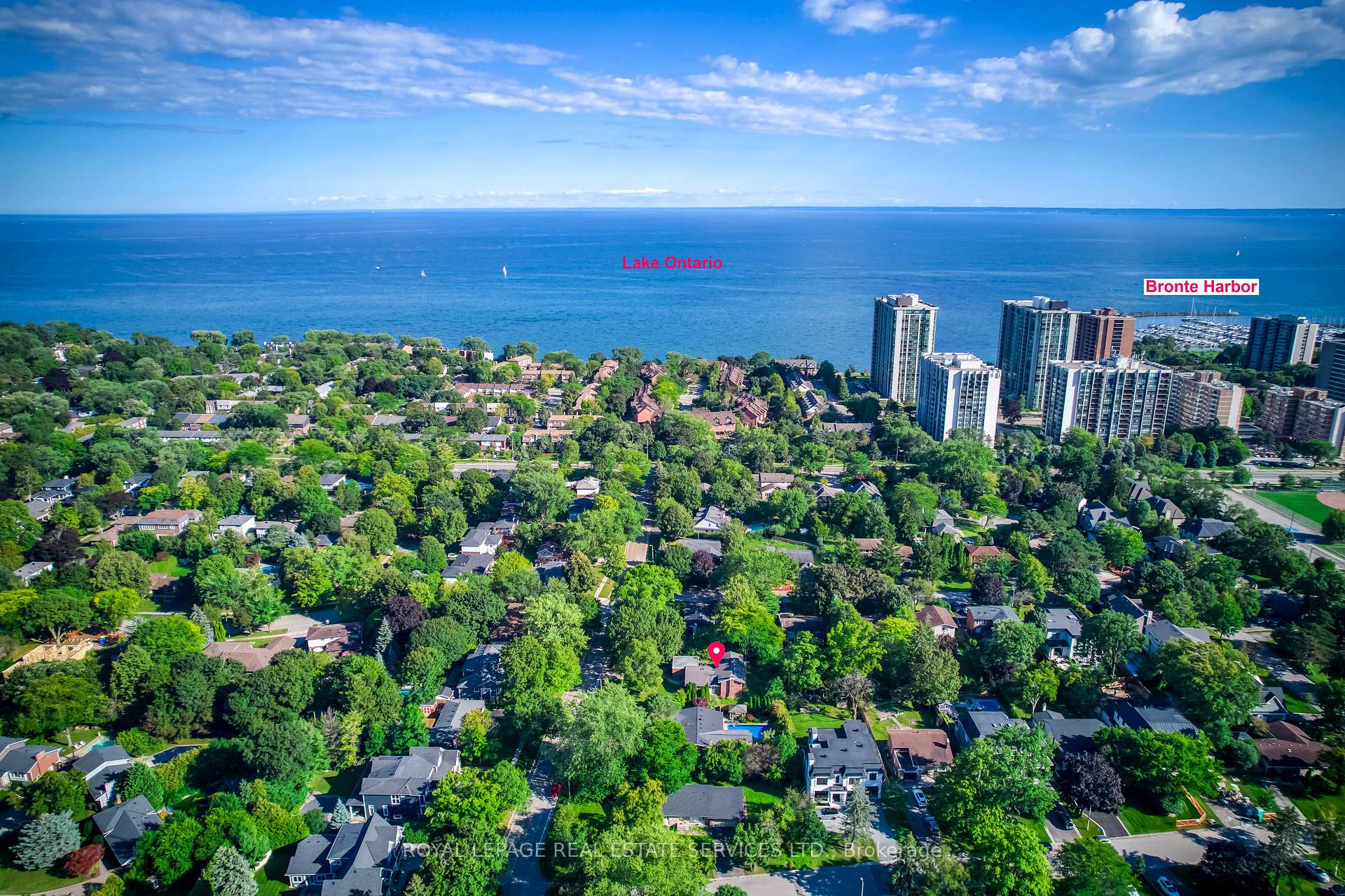 Photo 2 of 130 Solingate Drive, Oakville, Bronte — HOMEH