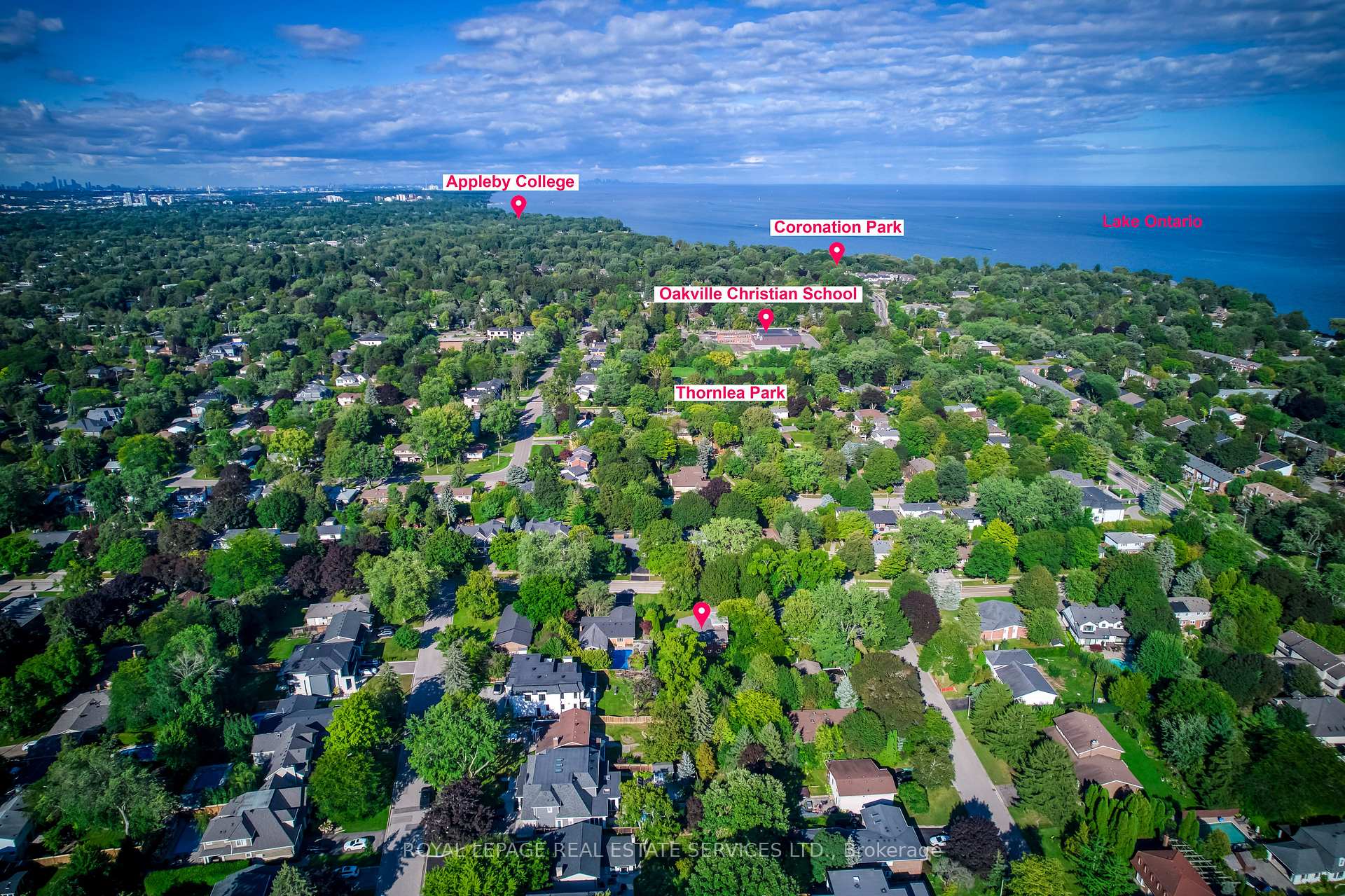 Photo 4 of 130 Solingate Drive, Oakville, Bronte — HOMEH