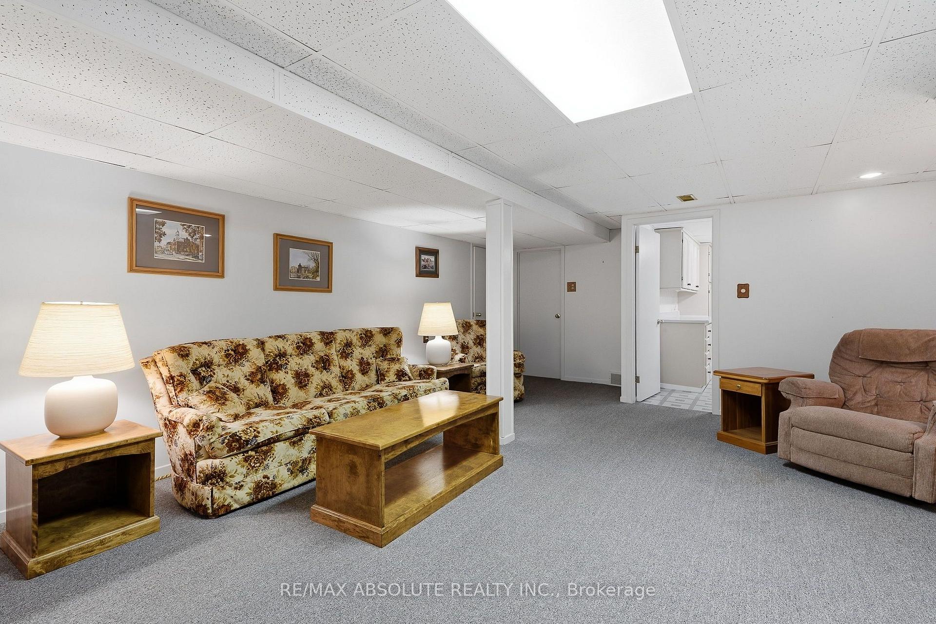Photo 24 of 346 Galloway Drive, Ottawa, Bilberry Creek/Queenswood Heights — HOMEH