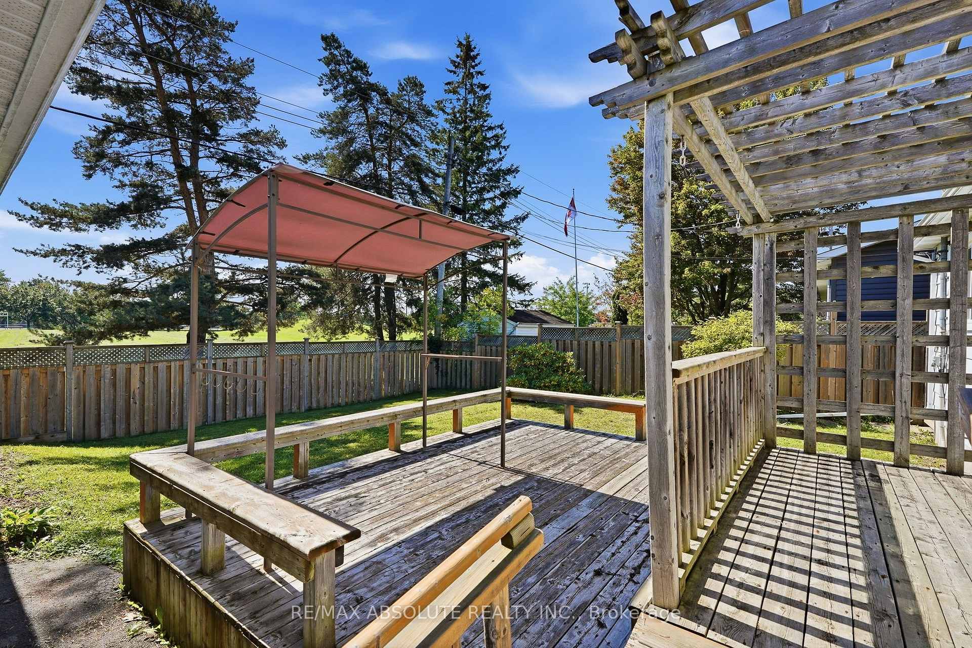 Photo 30 of 346 Galloway Drive, Ottawa, Bilberry Creek/Queenswood Heights — HOMEH