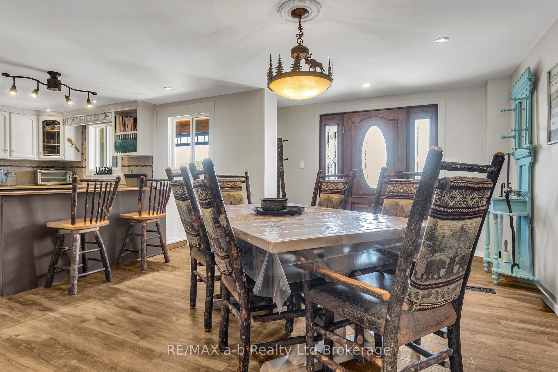 Photo 16 of 18 Queen Street E, South-West Oxford, Beachville — HOMEH