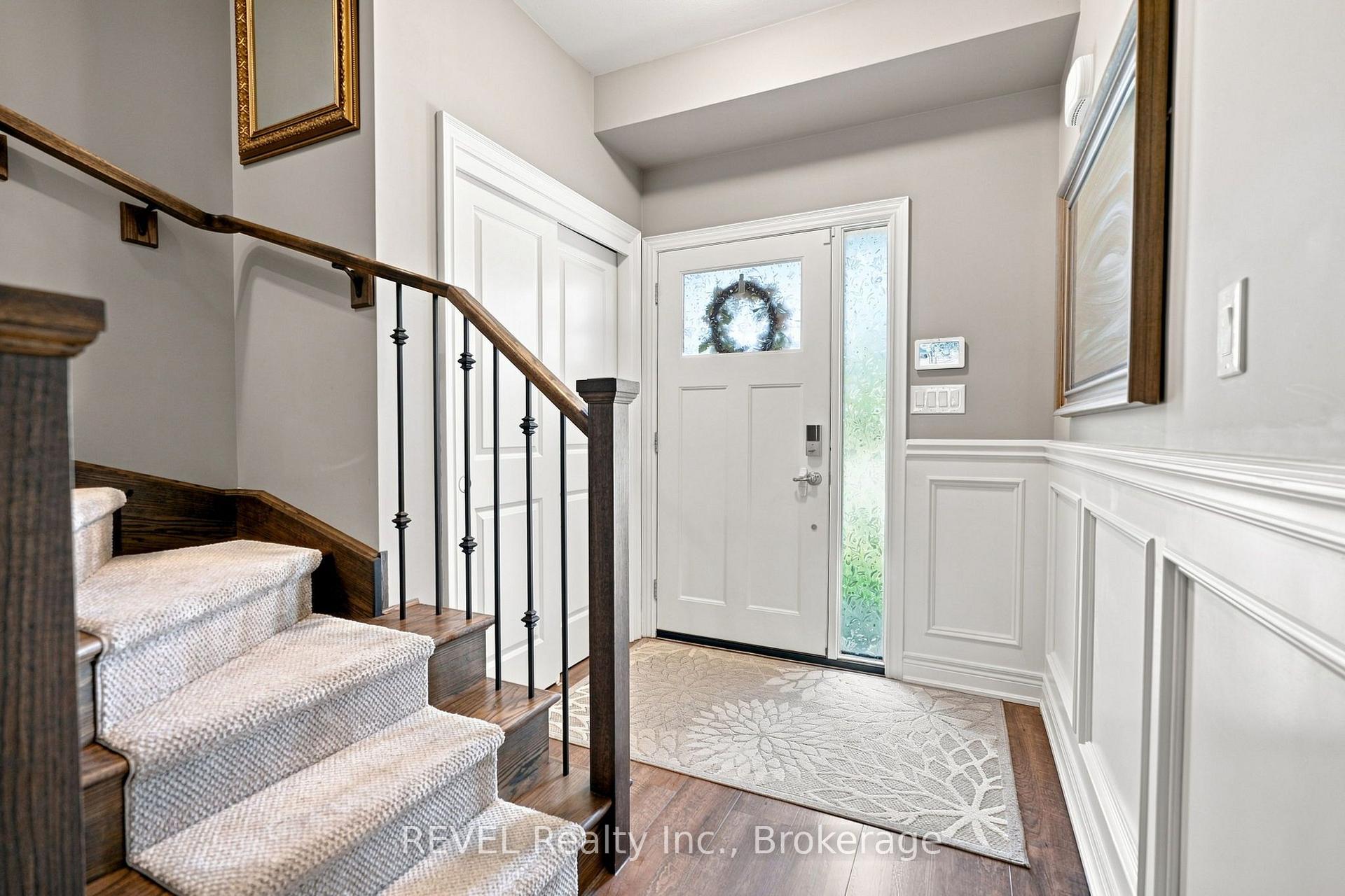 Photo 4 of 136 Acacia Road, Pelham, Fonthill — HOMEH