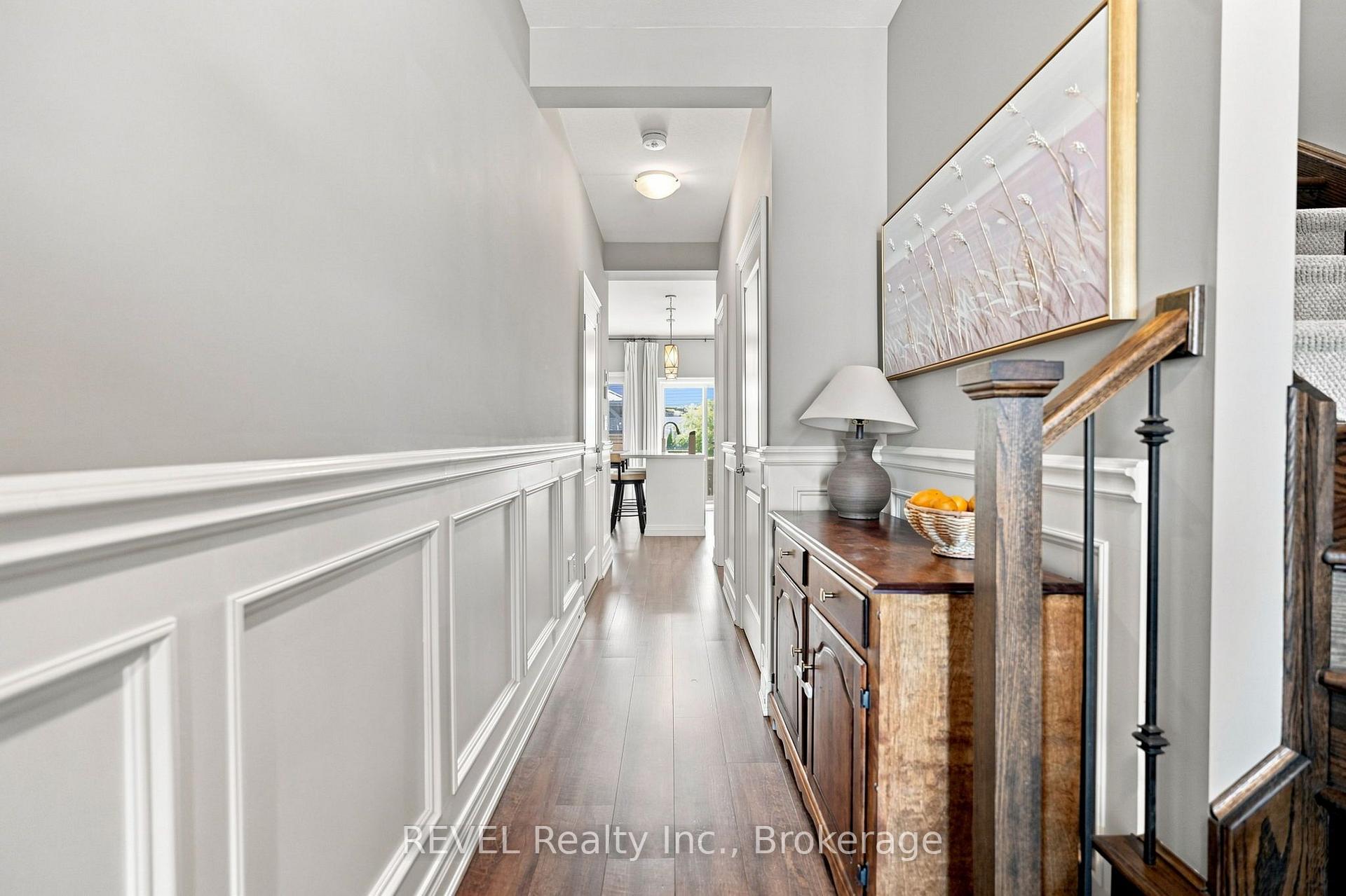 Photo 5 of 136 Acacia Road, Pelham, Fonthill — HOMEH