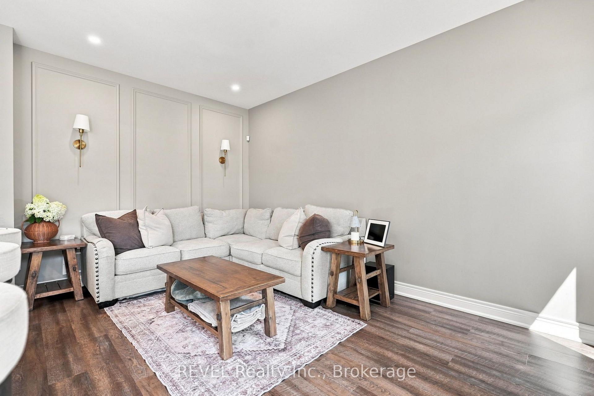 Photo 12 of 136 Acacia Road, Pelham, Fonthill — HOMEH