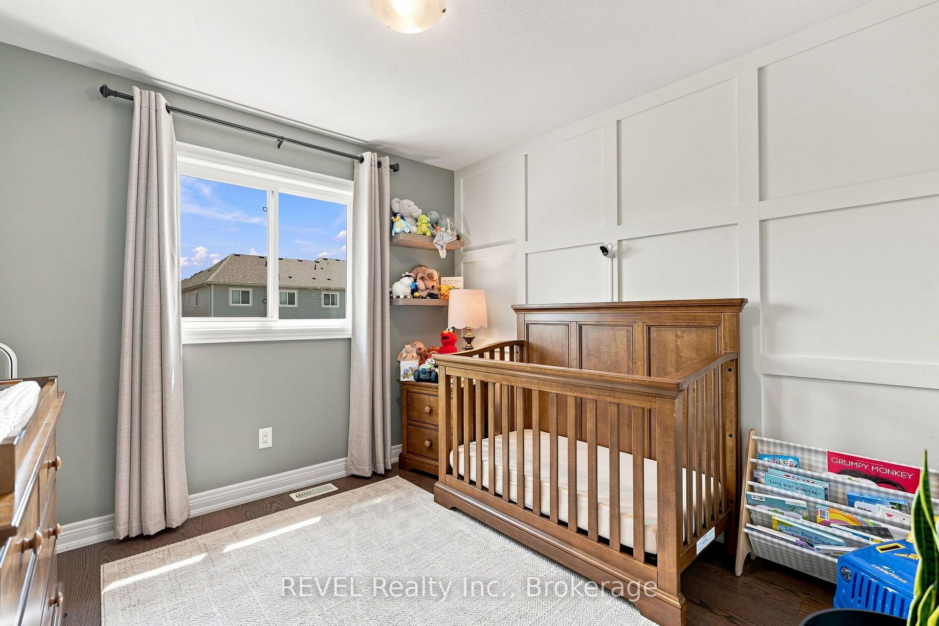 Photo 22 of 136 Acacia Road, Pelham, Fonthill — HOMEH