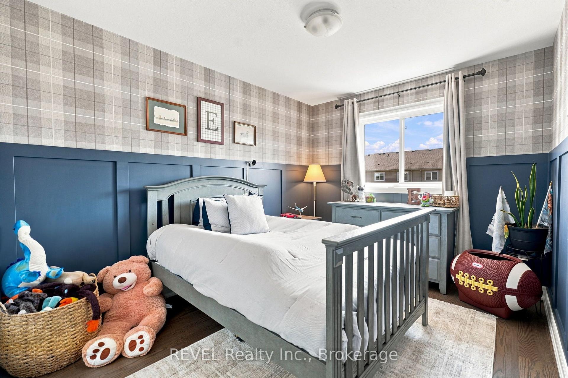 Photo 23 of 136 Acacia Road, Pelham, Fonthill — HOMEH