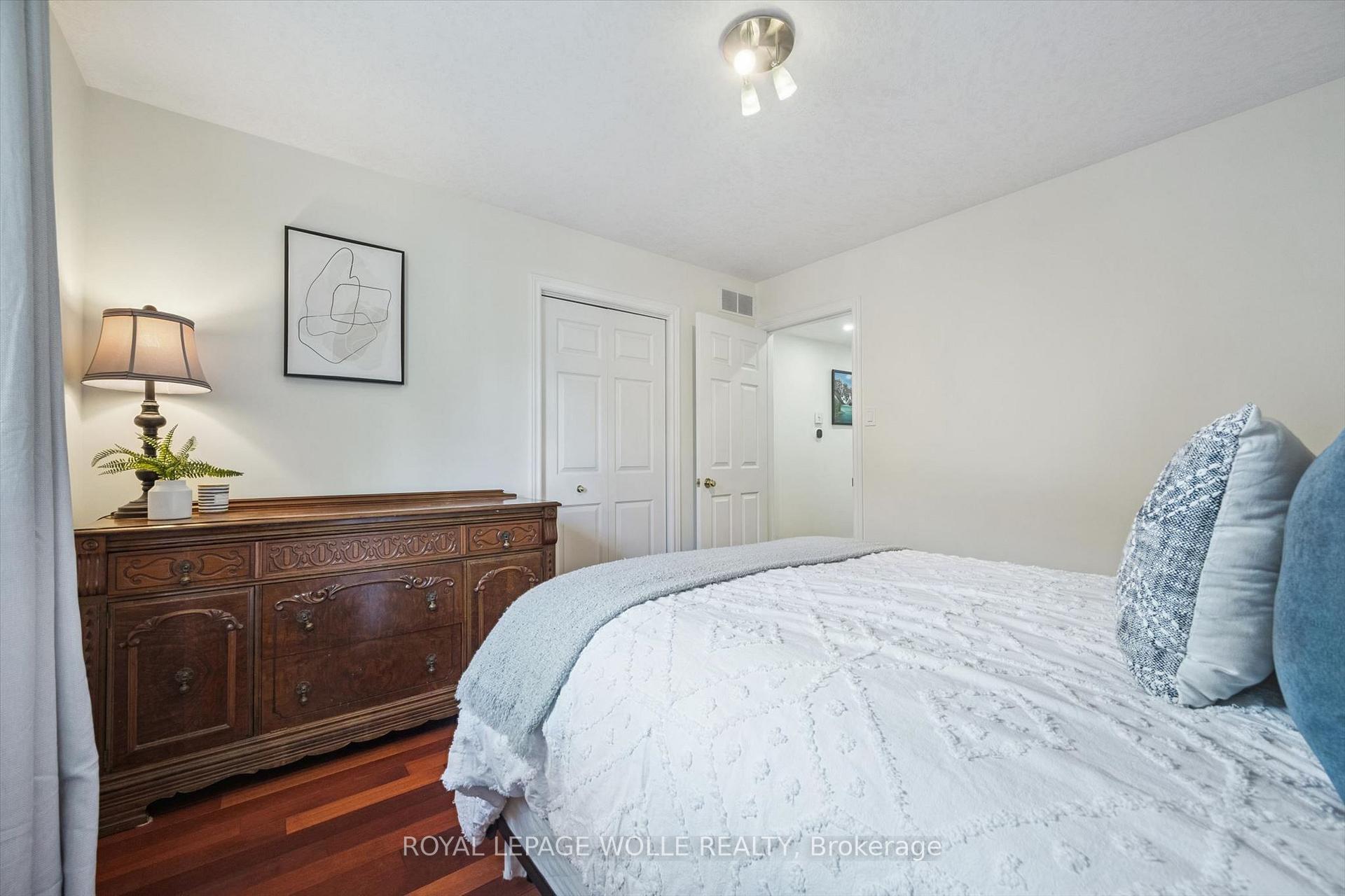 Photo 19 of 99 Westcliff Way, Cambridge, Westview — HOMEH