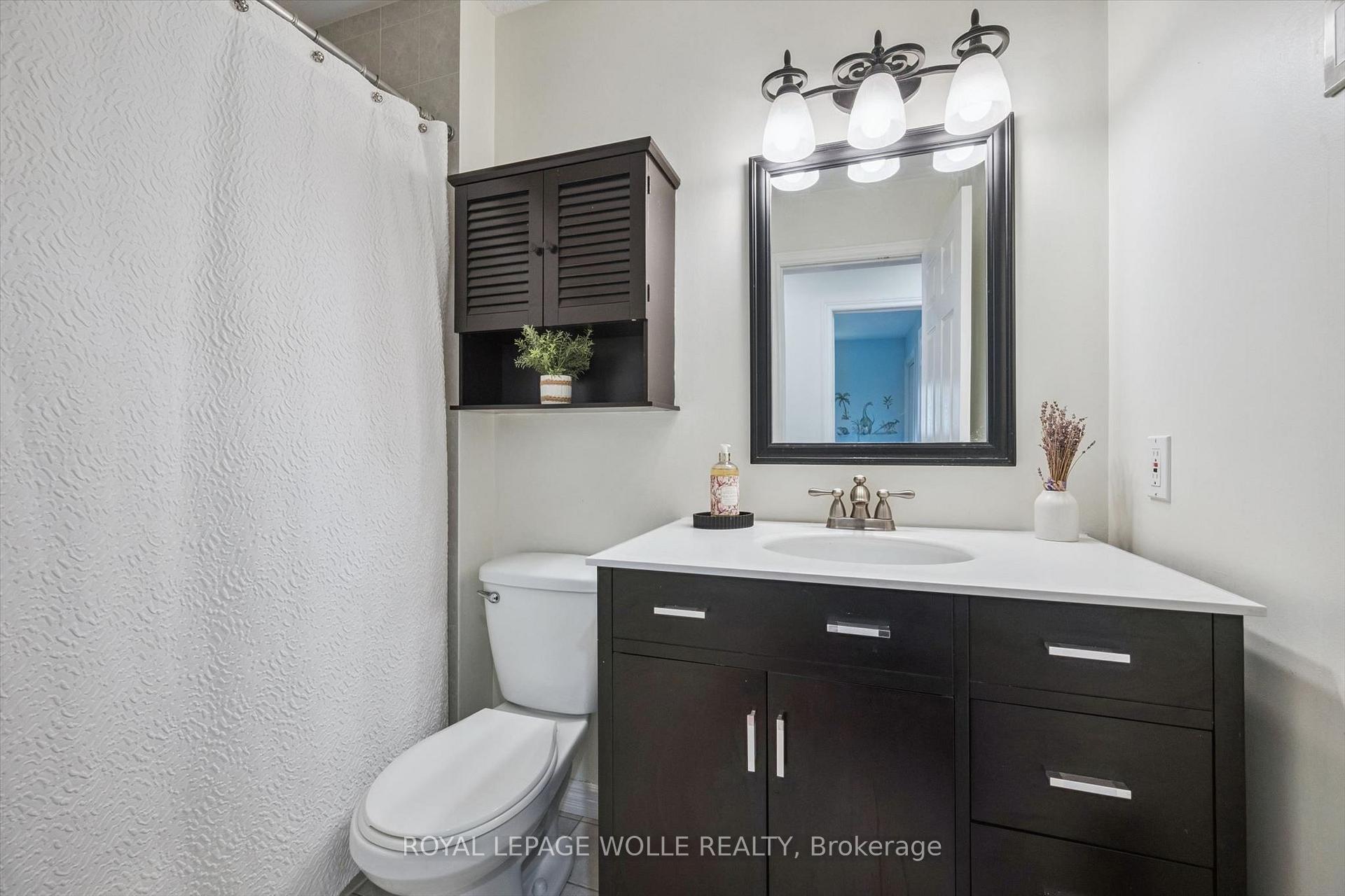 Photo 20 of 99 Westcliff Way, Cambridge, Westview — HOMEH