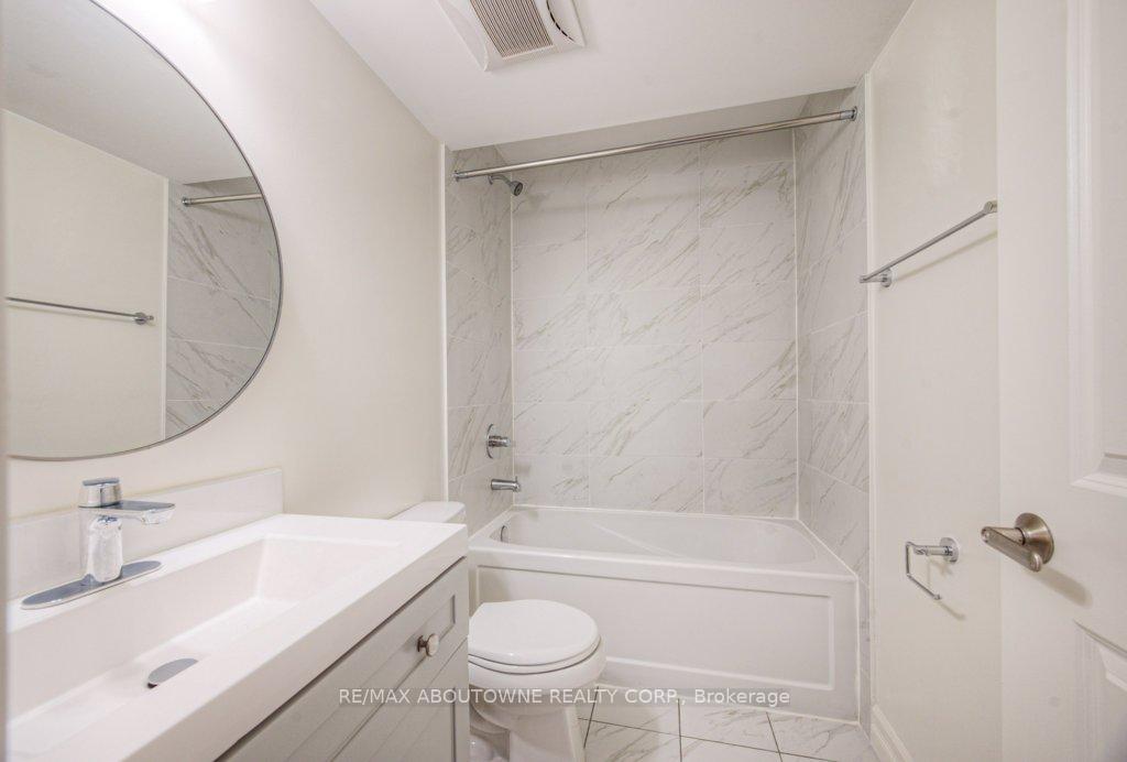 Photo 11 of Unit 321, 3078 Sixth Line, Oakville, Glenorchy — HOMEH
