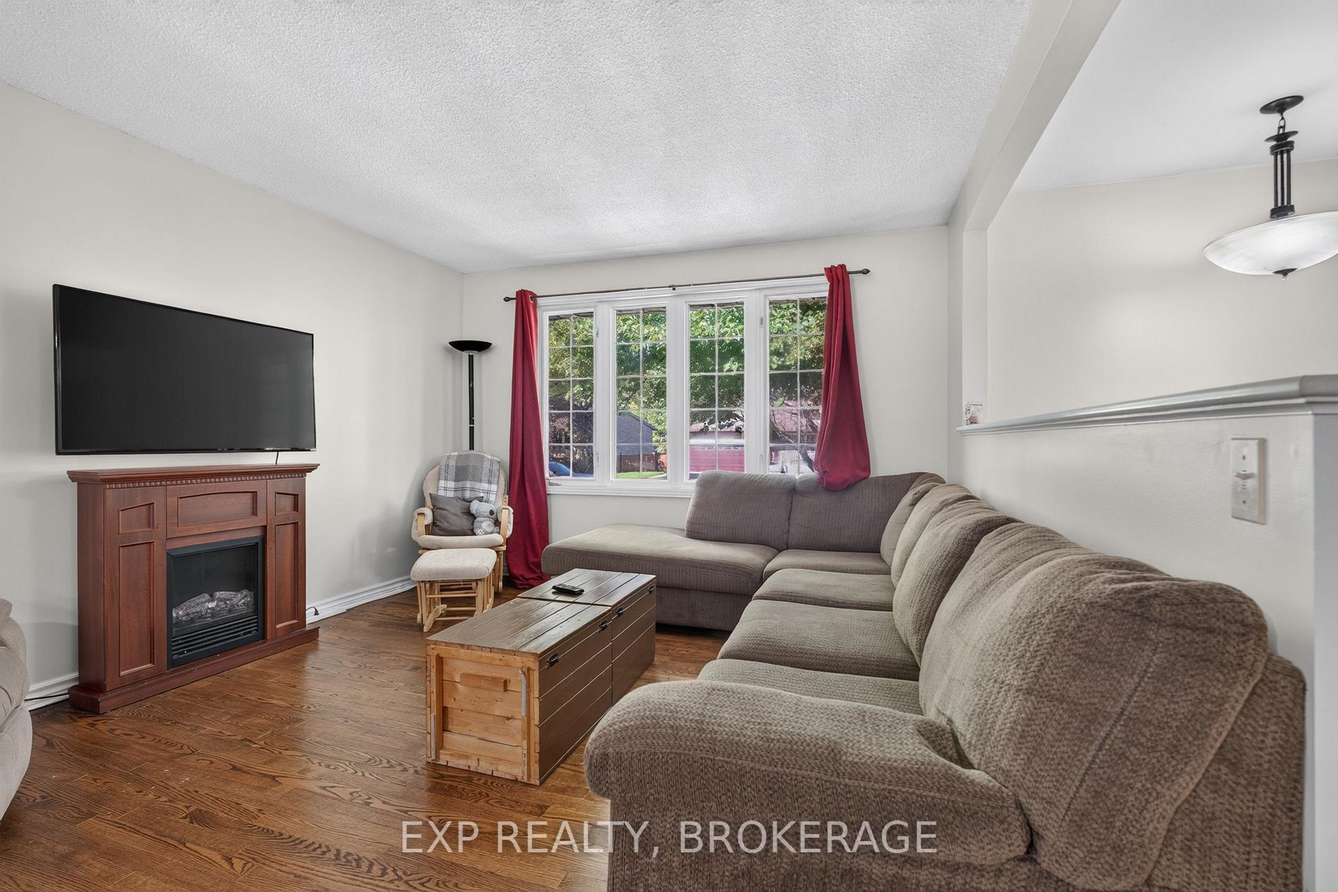 Photo 7 of 920 Safari Drive, Kingston, North of Taylor-Kidd Blvd — HOMEH