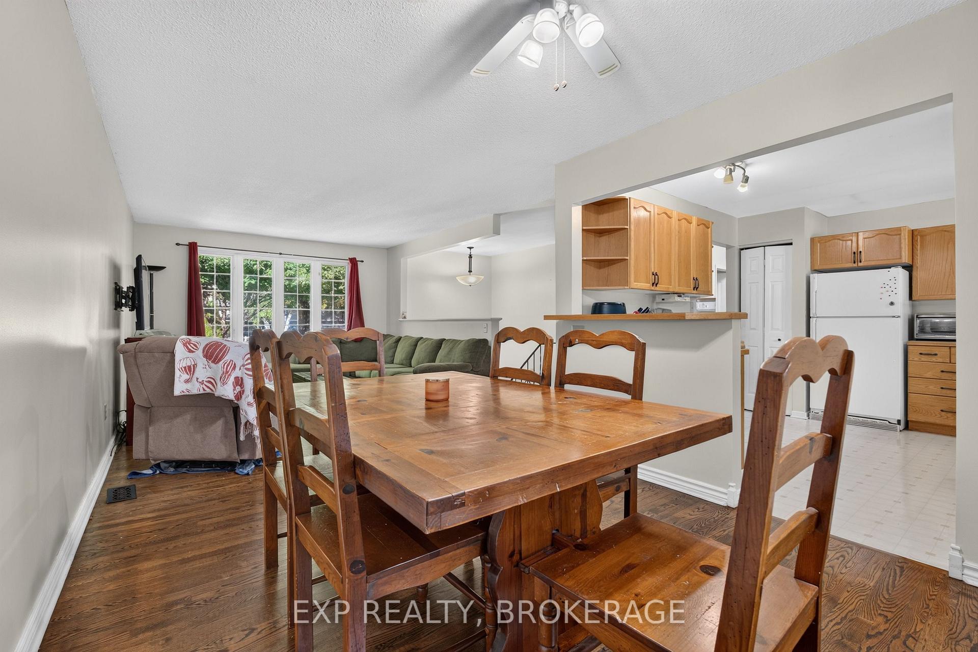 Photo 10 of 920 Safari Drive, Kingston, North of Taylor-Kidd Blvd — HOMEH