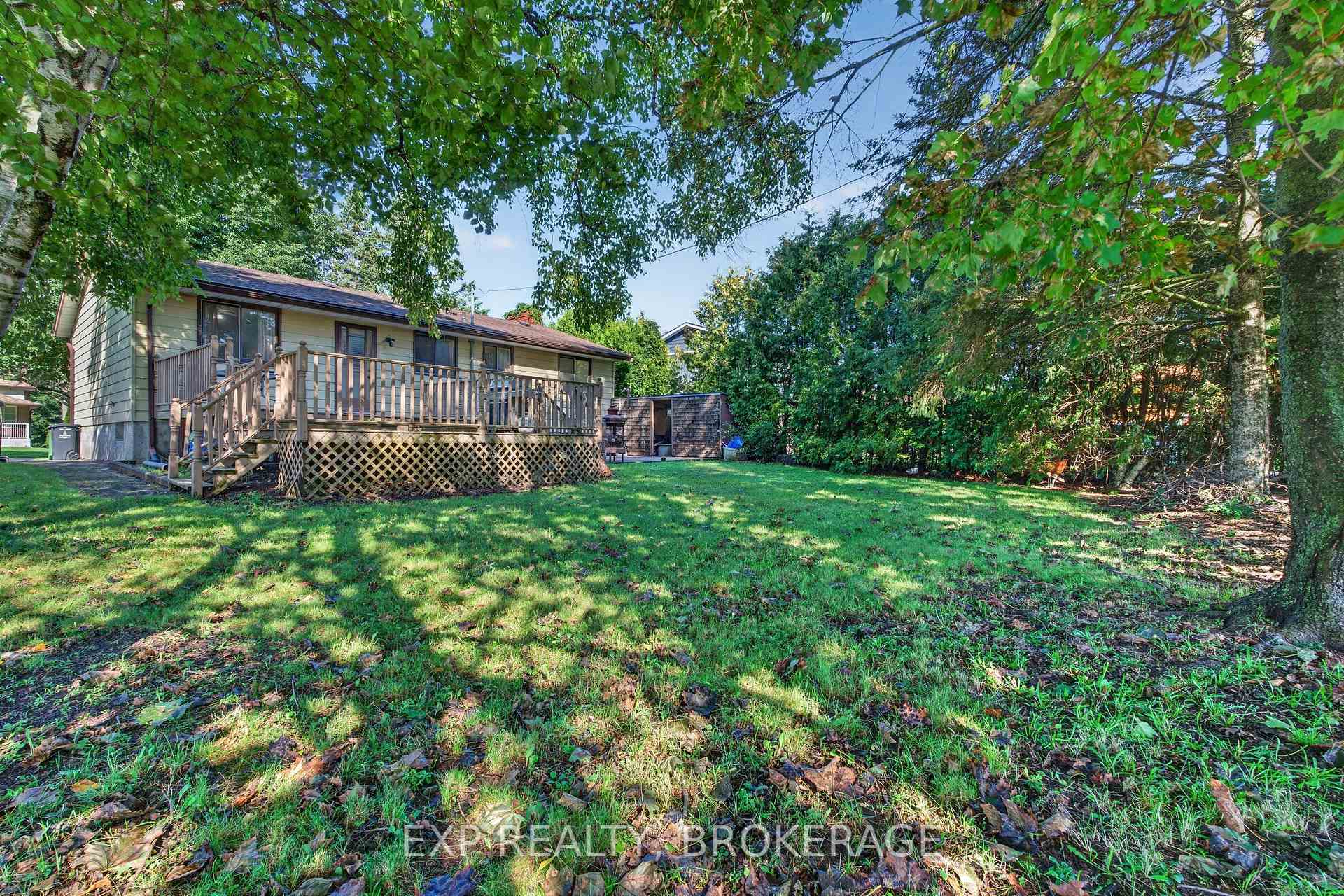 Photo 33 of 920 Safari Drive, Kingston, North of Taylor-Kidd Blvd — HOMEH