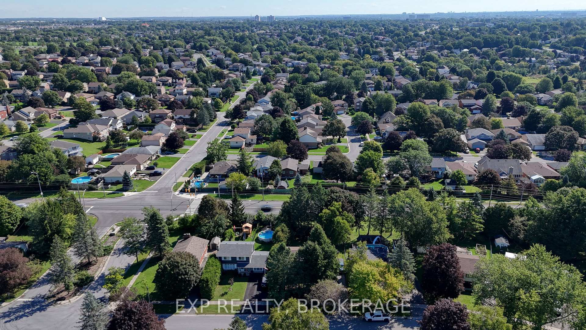 Photo 42 of 920 Safari Drive, Kingston, North of Taylor-Kidd Blvd — HOMEH