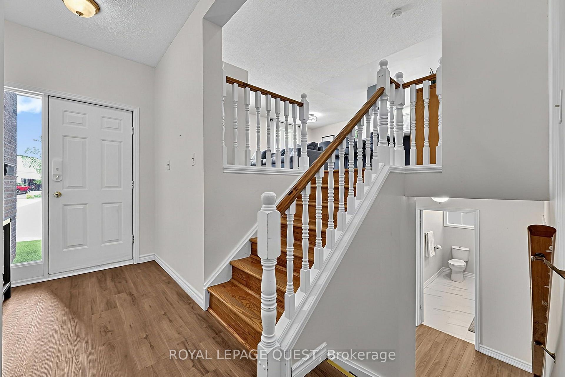 Photo 6 of 453 Mooney Crescent, Orillia — HOMEH