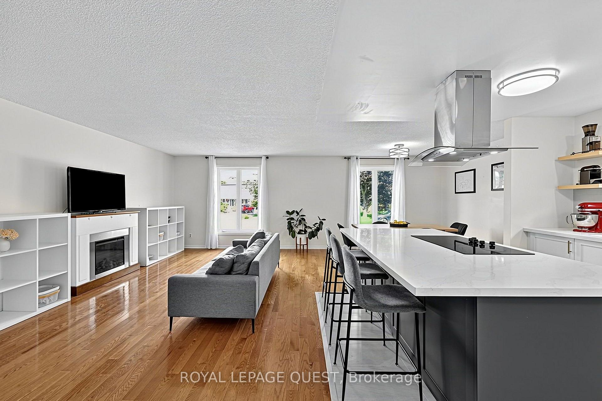 Photo 8 of 453 Mooney Crescent, Orillia — HOMEH