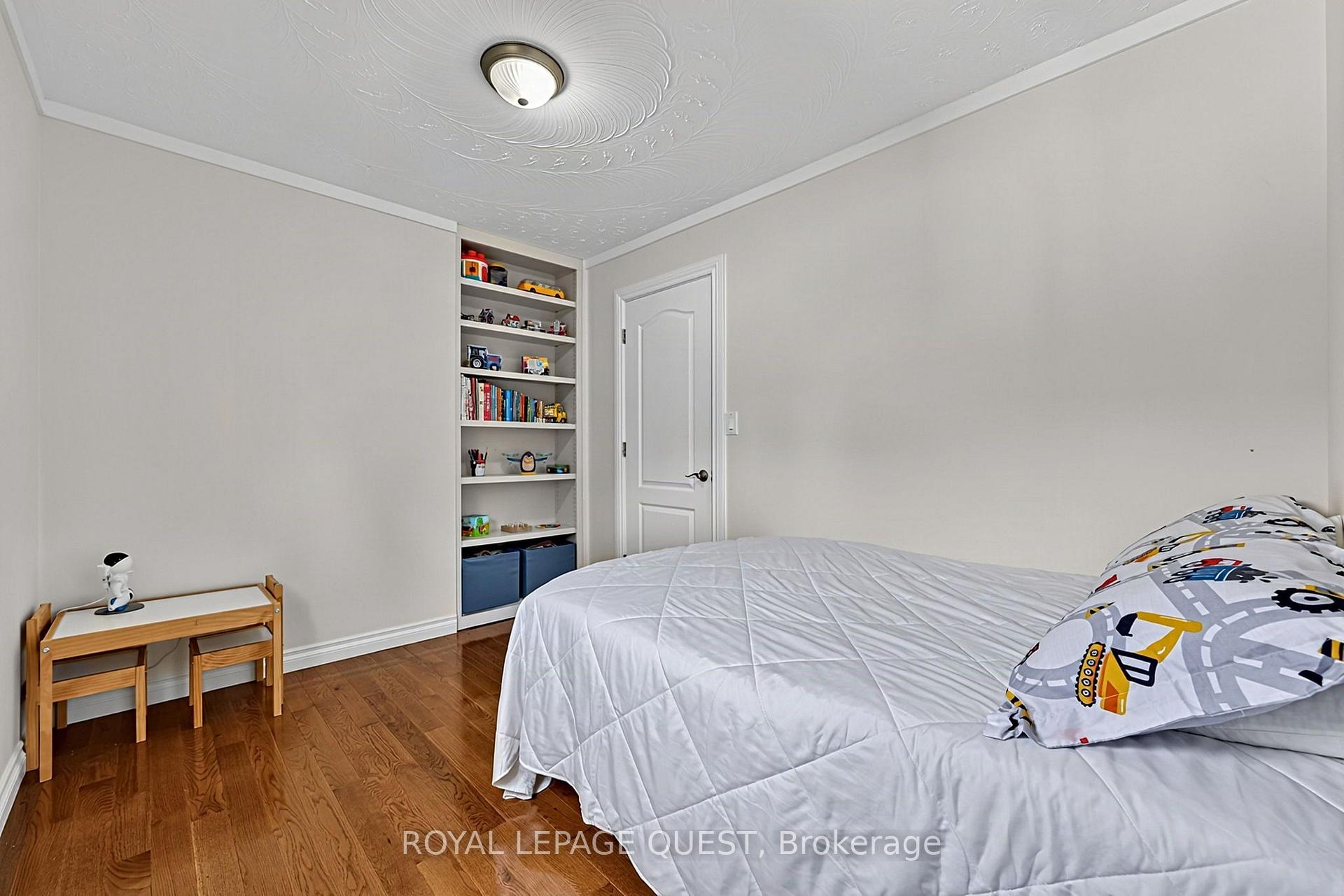 Photo 18 of 453 Mooney Crescent, Orillia — HOMEH