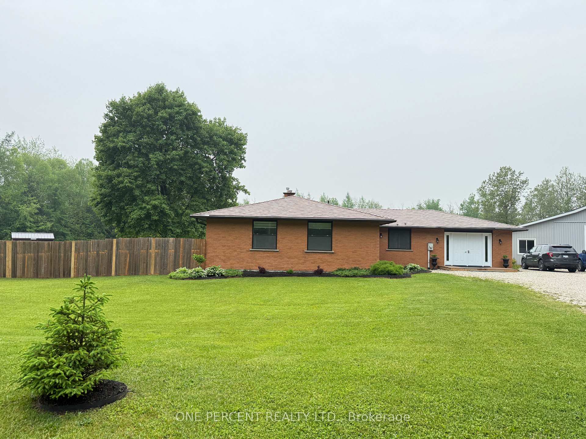 Photo 5 of 145269 Southgate Rd 14, Southgate — HOMEH
