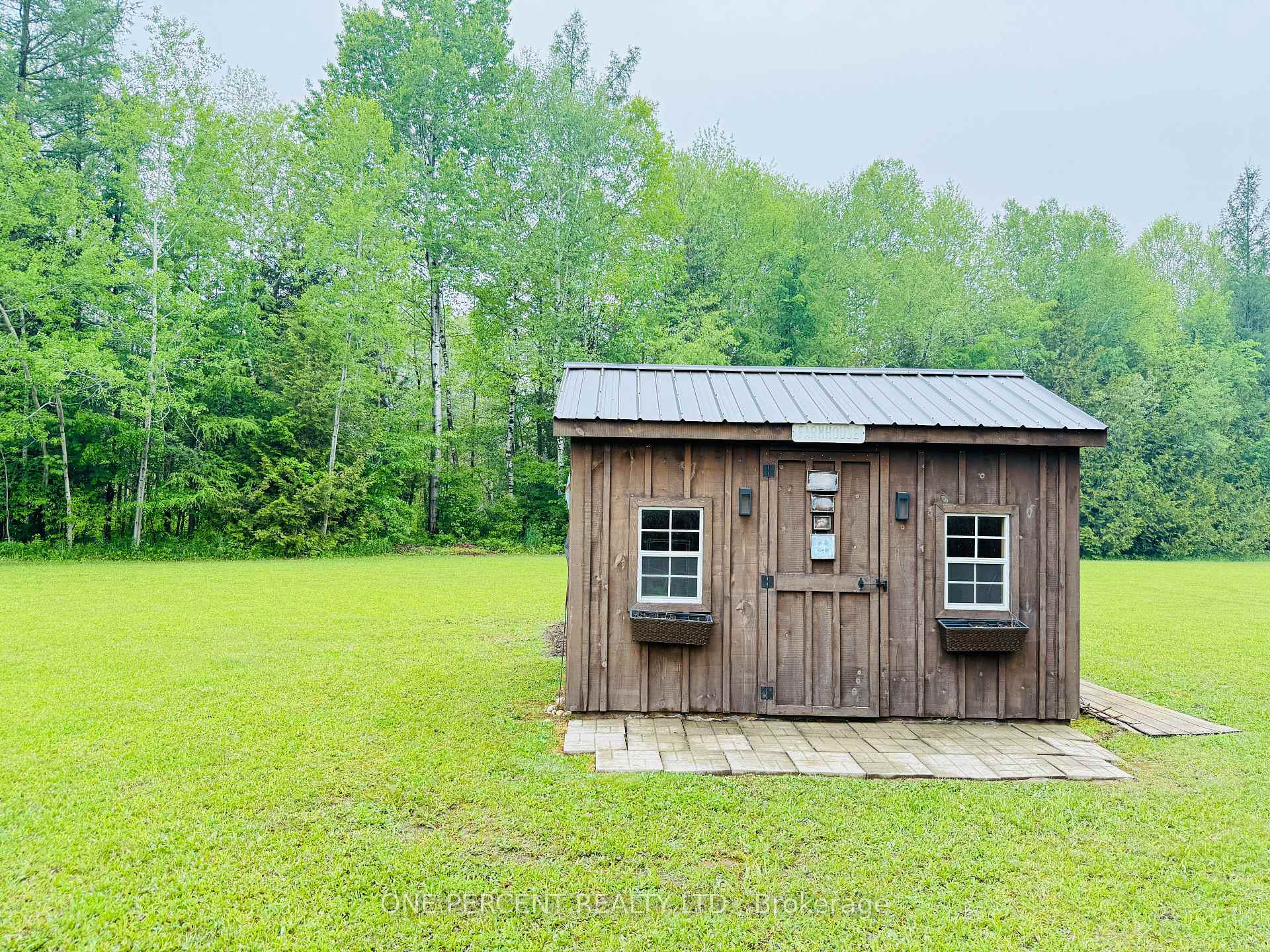 Photo 8 of 145269 Southgate Rd 14, Southgate — HOMEH