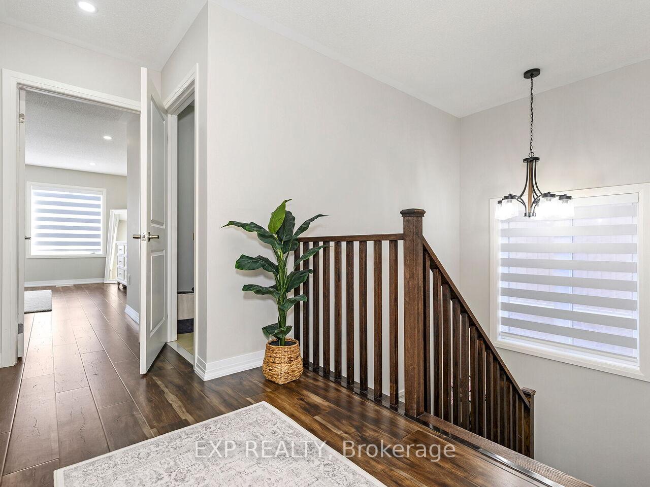 Photo 21 of 71 Donnan Drive, New Tecumseth, Tottenham — HOMEH
