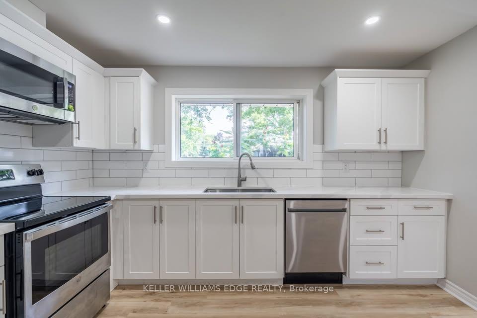 Photo 8 of Unit MAIN, 1310 Princeton Crescent, Burlington, Mountainside — HOMEH