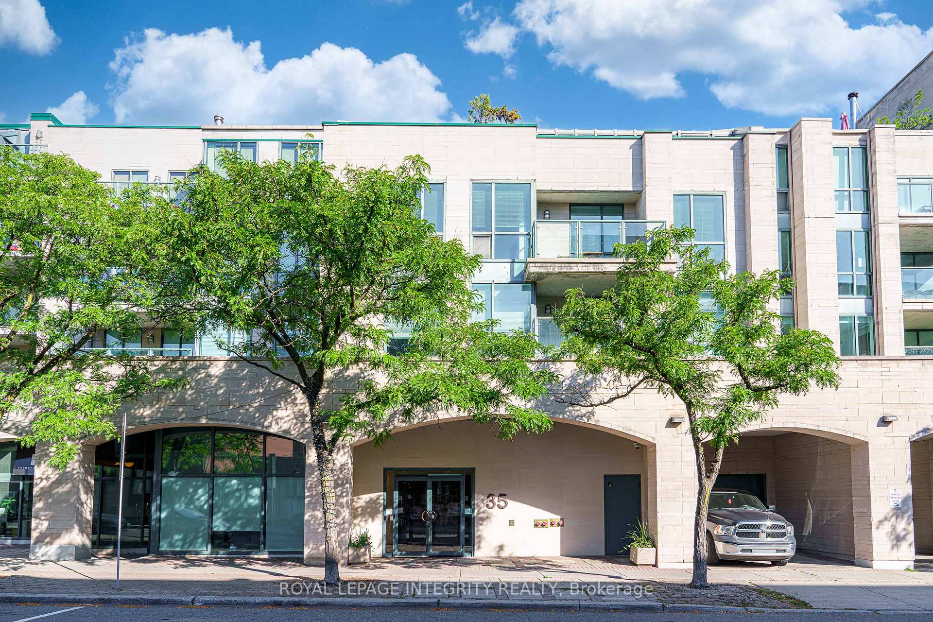 Photo 1 of Unit 217, 35 Murray Street, Ottawa, Lower Town/Byward Market — HOMEH
