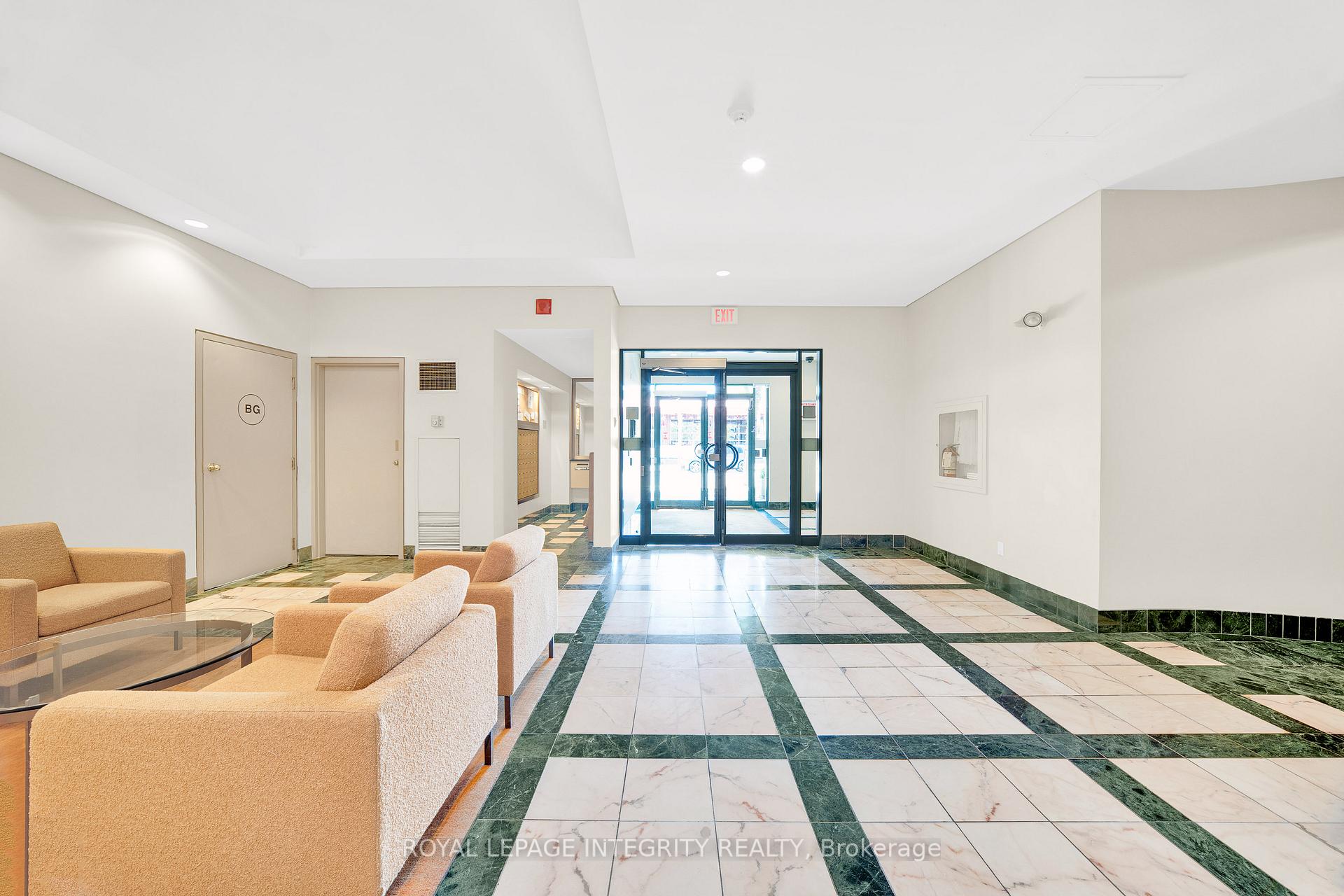 Photo 5 of Unit 217, 35 Murray Street, Ottawa, Lower Town/Byward Market — HOMEH
