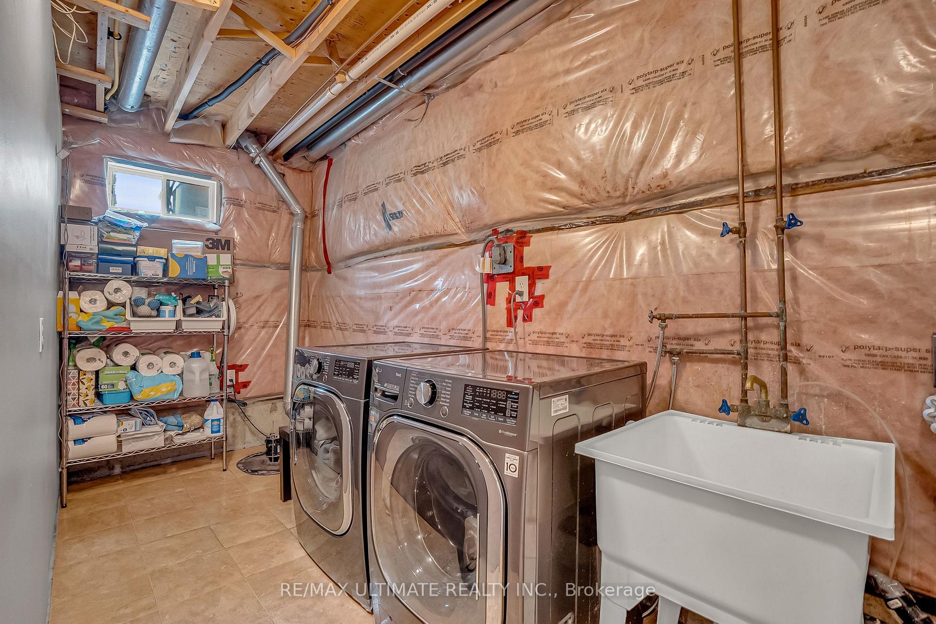 Photo 42 of 96 Bruce Crescent, Barrie, Bayshore — HOMEH