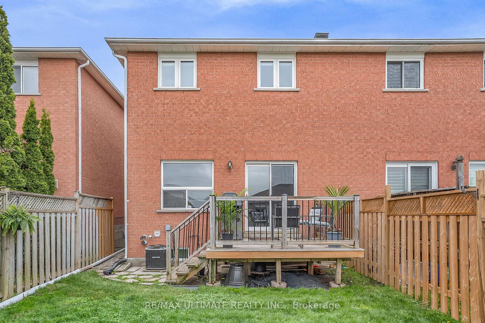Photo 45 of 96 Bruce Crescent, Barrie, Bayshore — HOMEH