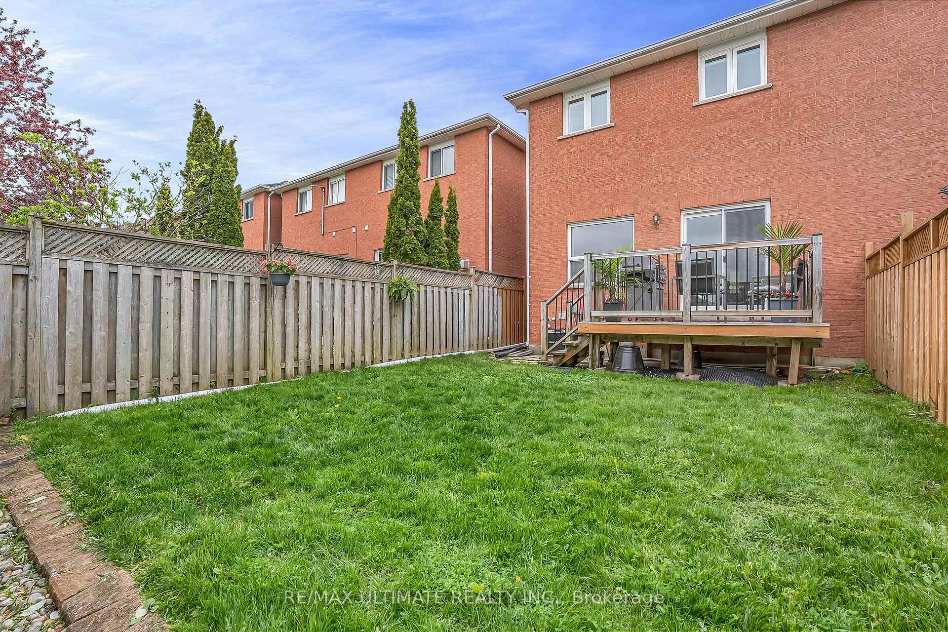 Photo 47 of 96 Bruce Crescent, Barrie, Bayshore — HOMEH