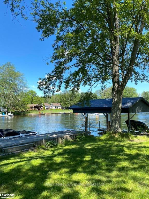 Photo 2 of Unit 3, 1502 Canning Road, Gravenhurst, Morrison — HOMEH