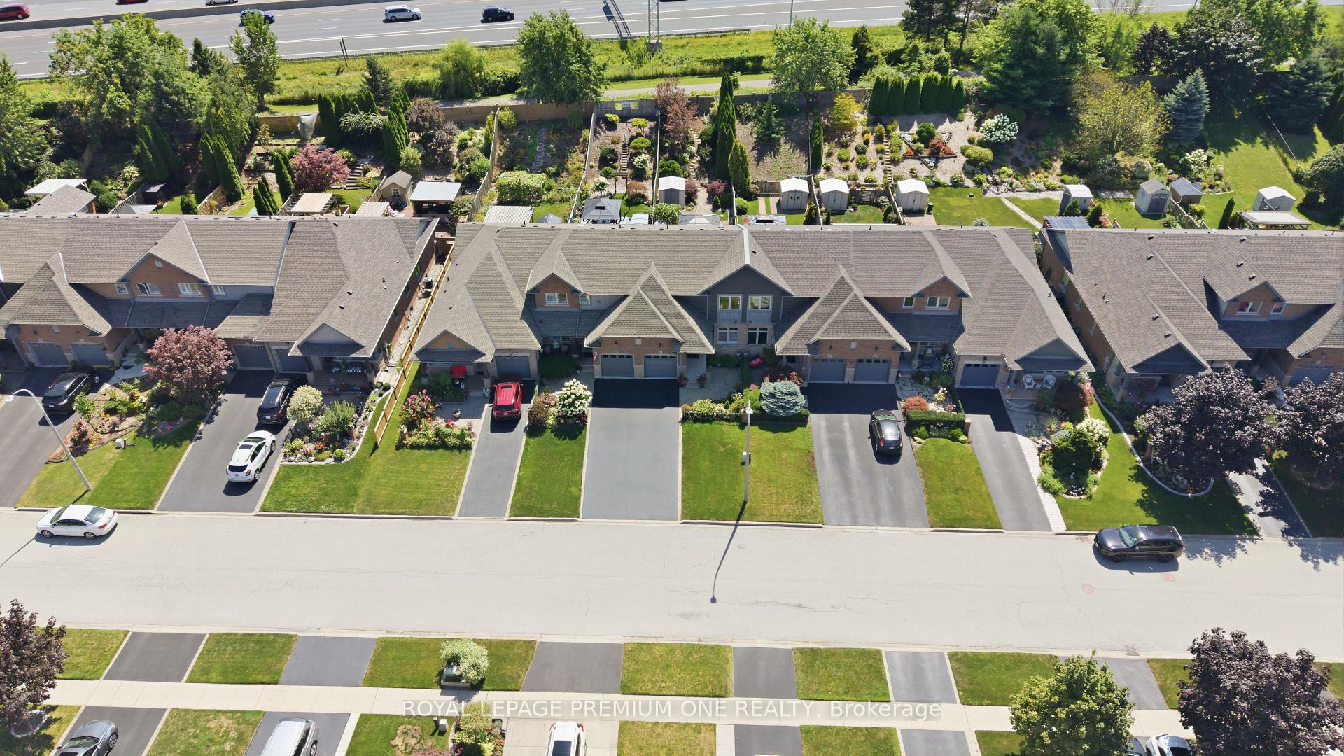 Photo 35 of 44 Conrad Place, Grimsby, Grimsby Beach — HOMEH