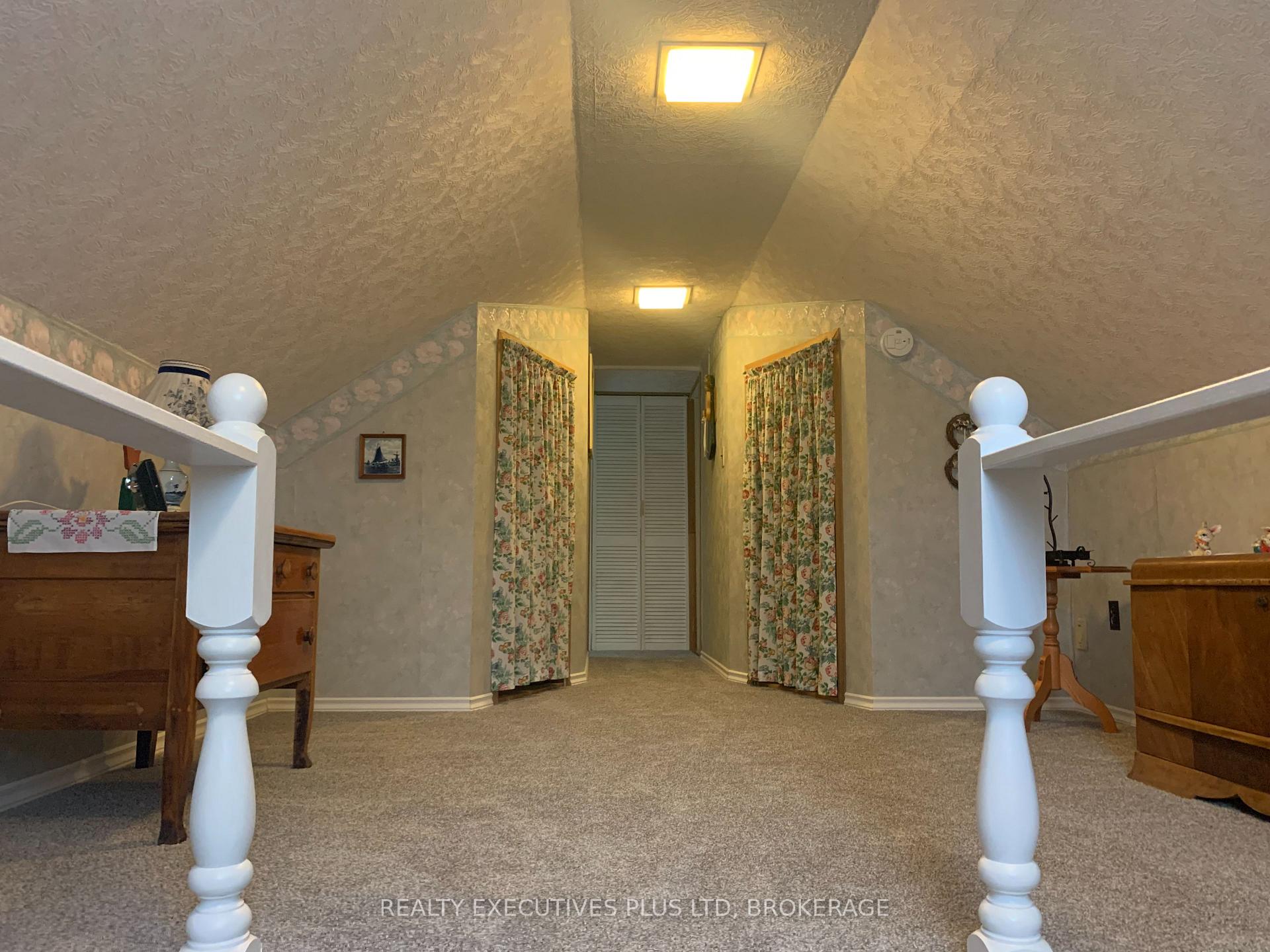 Photo 14 of 6322 Monroe Street, Niagara Falls, Dorchester — HOMEH