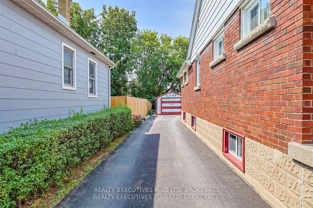 Photo 25 of 6322 Monroe Street, Niagara Falls, Dorchester — HOMEH