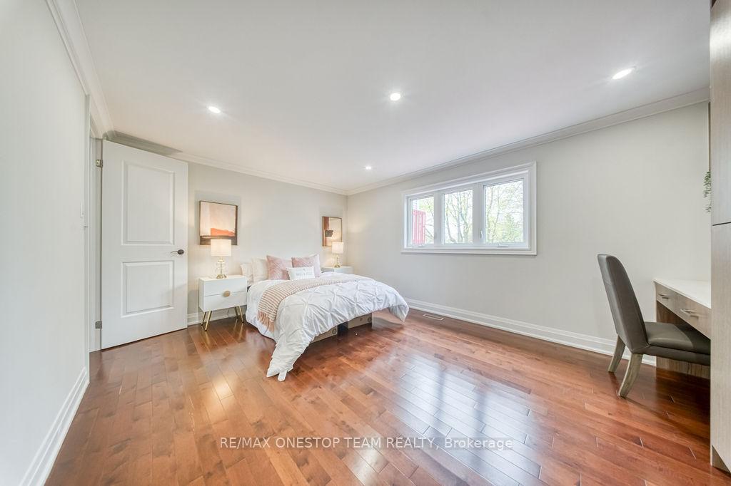 Photo 15 of 95 Sciberras Road, Markham, Unionville — HOMEH