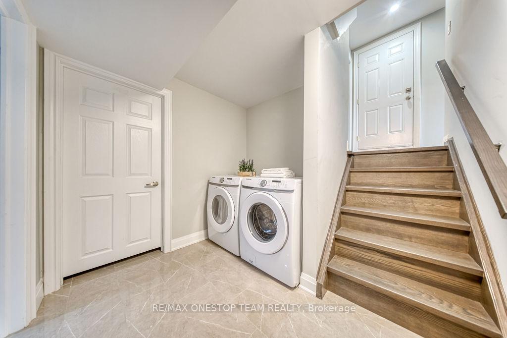 Photo 34 of 95 Sciberras Road, Markham, Unionville — HOMEH