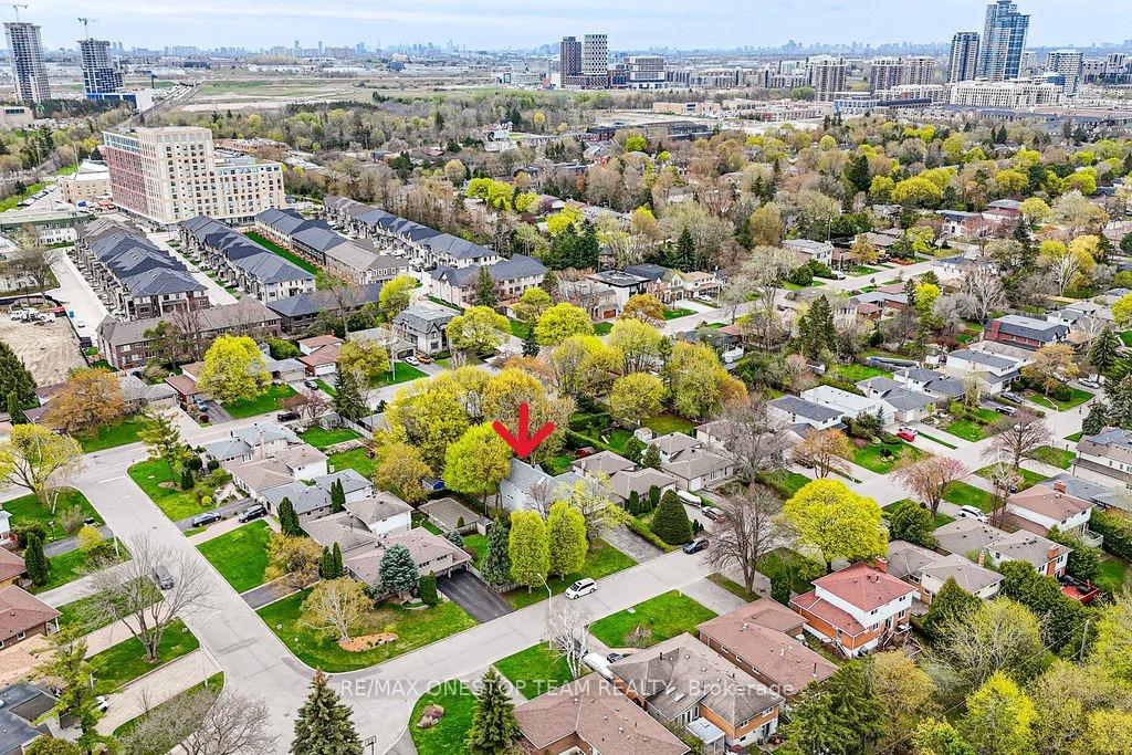 Photo 48 of 95 Sciberras Road, Markham, Unionville — HOMEH